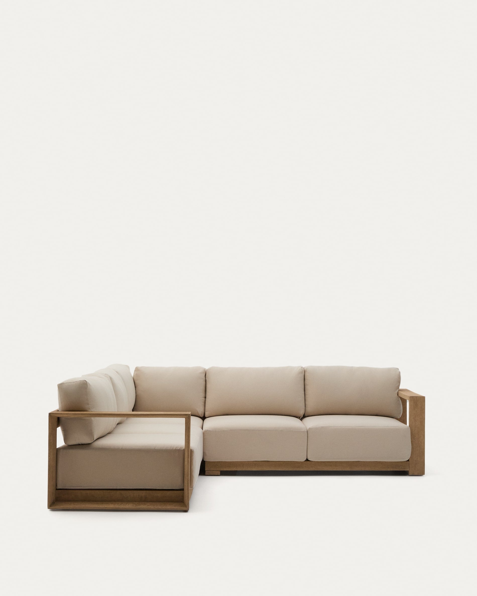 Das 5-Sitzer-Ecksofa Ambra aus Akazienholz vereint modernes Design mit natürlicher Eleganz und bietet großzügigen Komfort.