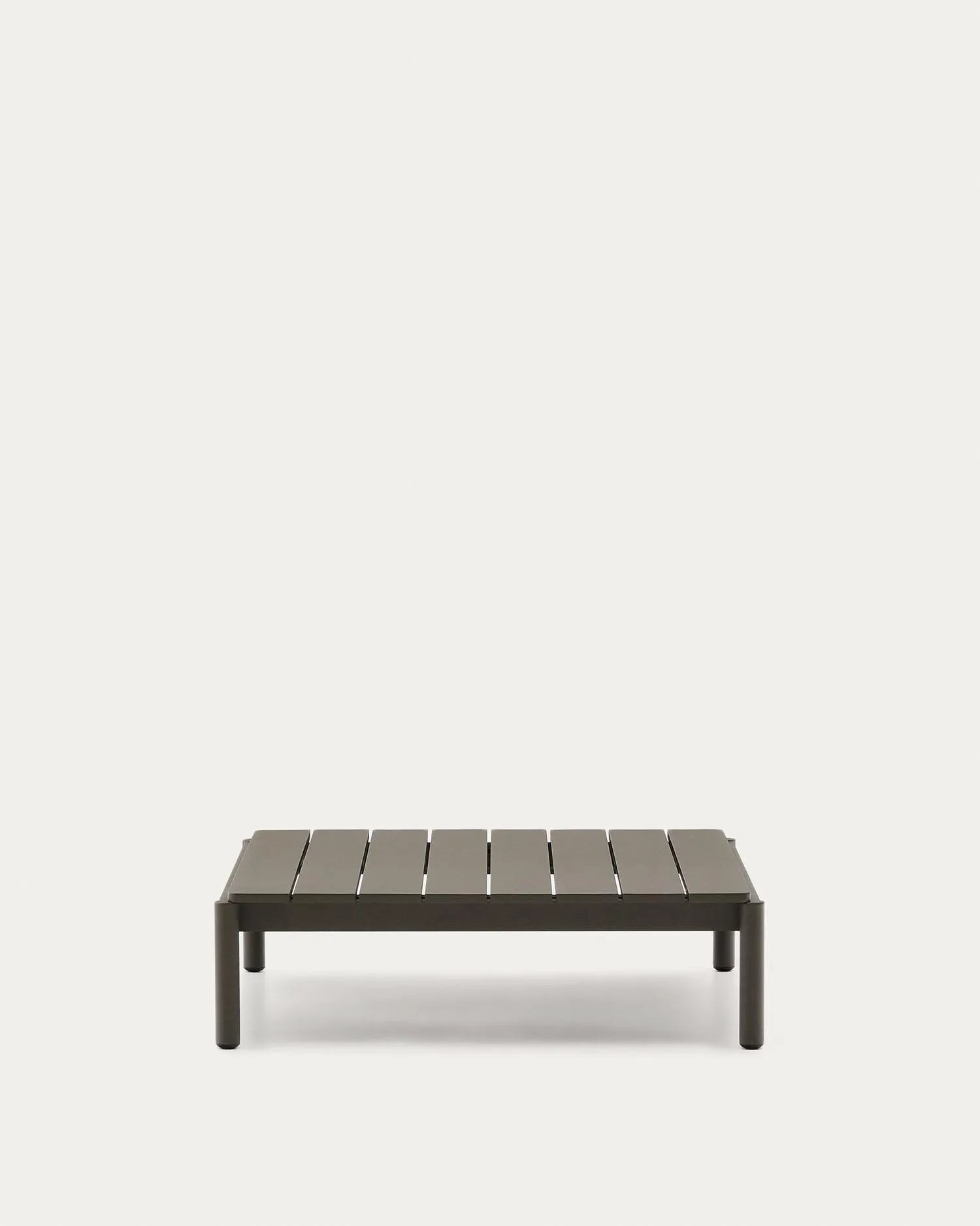 Couchtisch Sorells aus grünem Aluminium 89 x 91 cm   in Khaki präsentiert im Onlineshop von KAQTU Design AG. Beistelltisch Outdoor ist von Kave Home