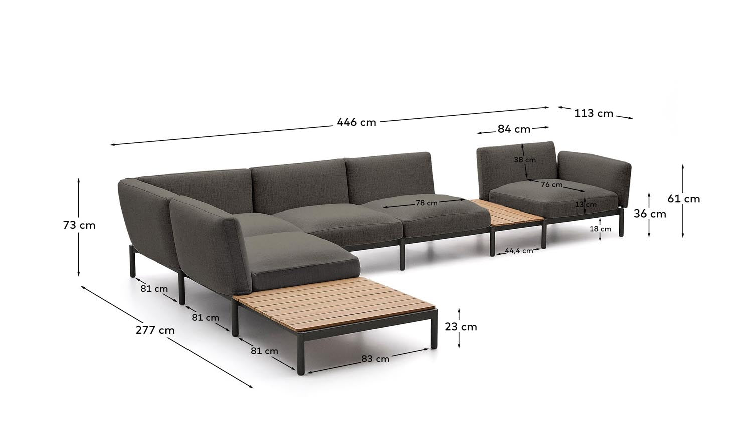 Modulares Outdoor-Ecksofa Sorells mit 5 Sitzplätzen mit grauer Polsterung und grauem Aluminium, mit Tischen aus Teakholz, 277 x 446 cm, FSC 100 %   in Dunkelgrau präsentiert im Onlineshop von KAQTU Design AG. Lounge Sofa ist von Kave Home