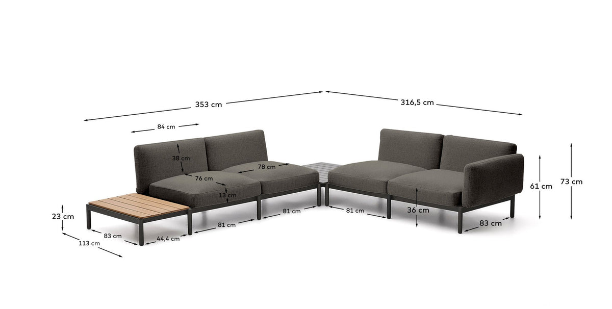 Modulares Outdoor-Ecksofa Sorells mit 4 Sitzplätzen mit grauer Polsterung und grauem Aluminium, mit Tisch aus Teakholz, 353 x 316,5 cm, FSC 100 % in Dunkelgrau, Graphit präsentiert im Onlineshop von KAQTU Design AG. Loungeset ist von Kave Home
