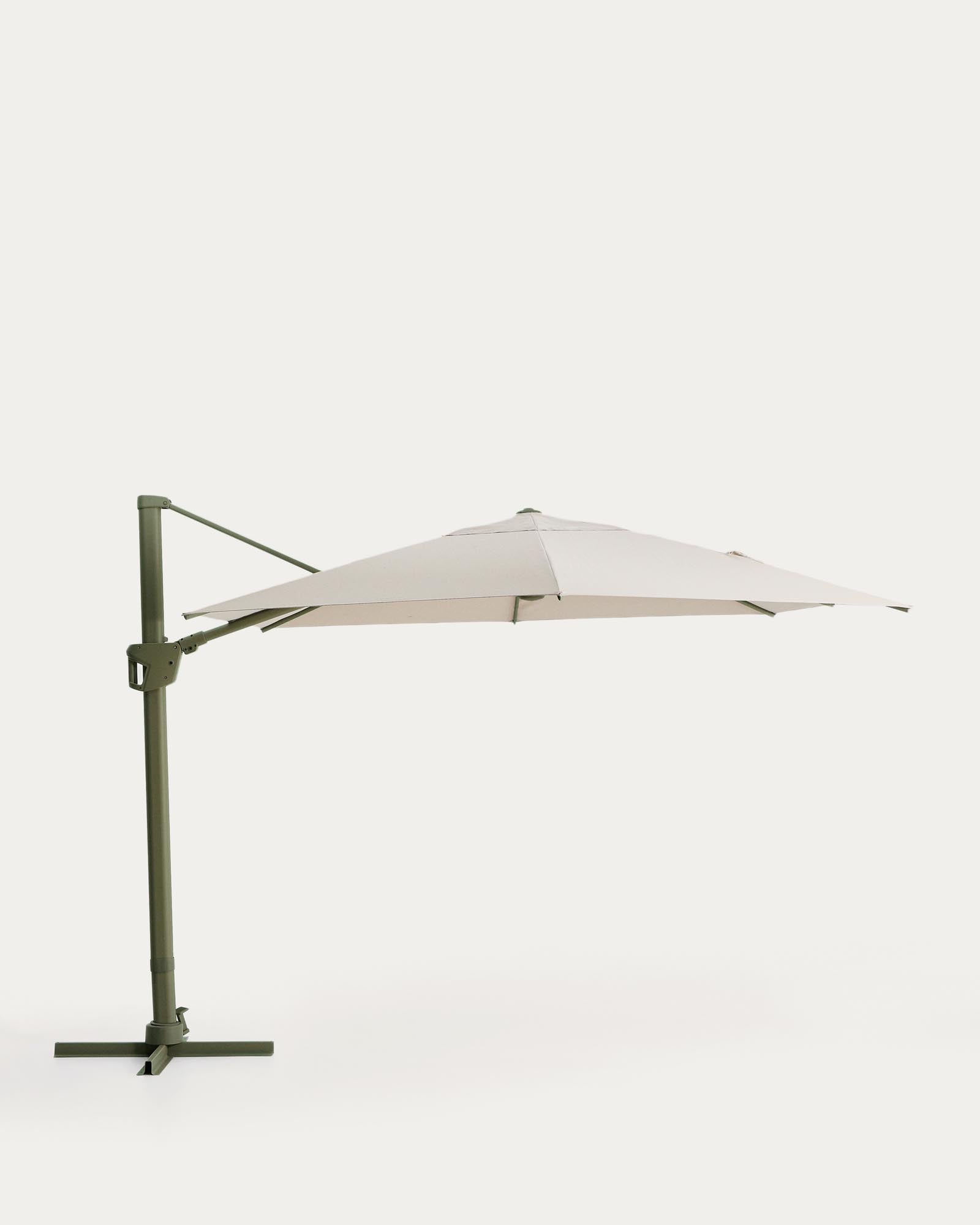 Exzentrischer Sonnenschirm Noli in Beige mit grünem Aluminiumgestell, 300 x 420 cm in Beige präsentiert im Onlineshop von KAQTU Design AG. Sonnenschirm ist von Kave Home