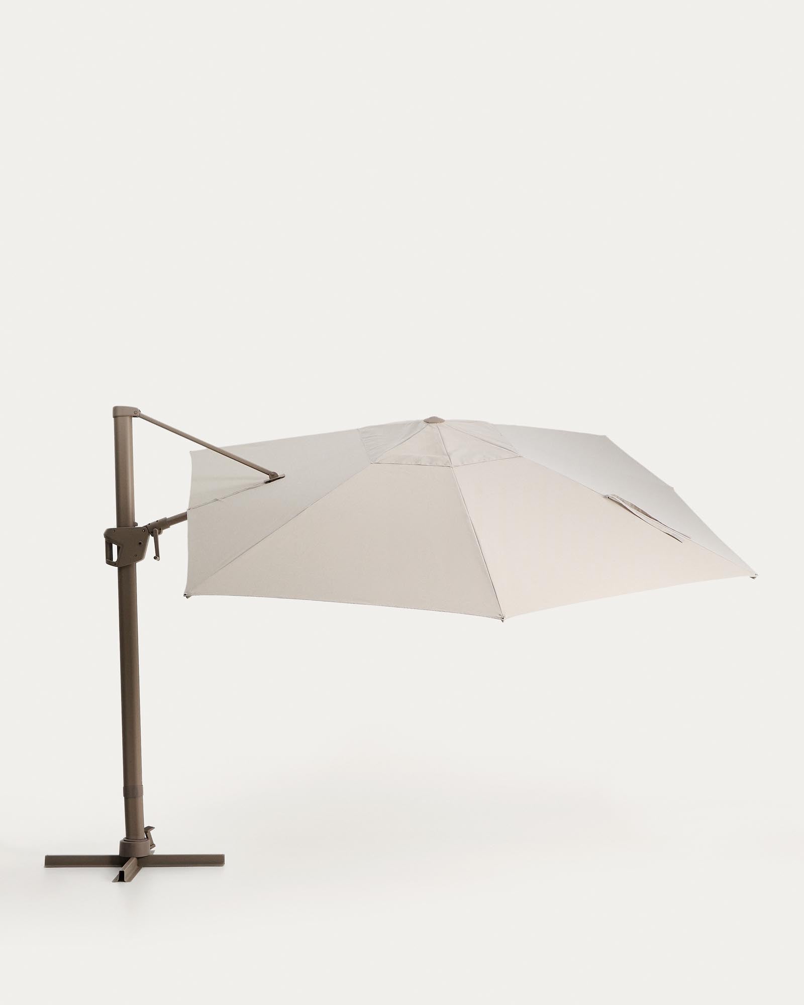 Moderner exzentrischer Sonnenschirm Noli in hellem Beige, ausgestattet mit einem stabilen taupefarbenen Aluminiumgestell, perfekt für entspannte Stunden im Freien.