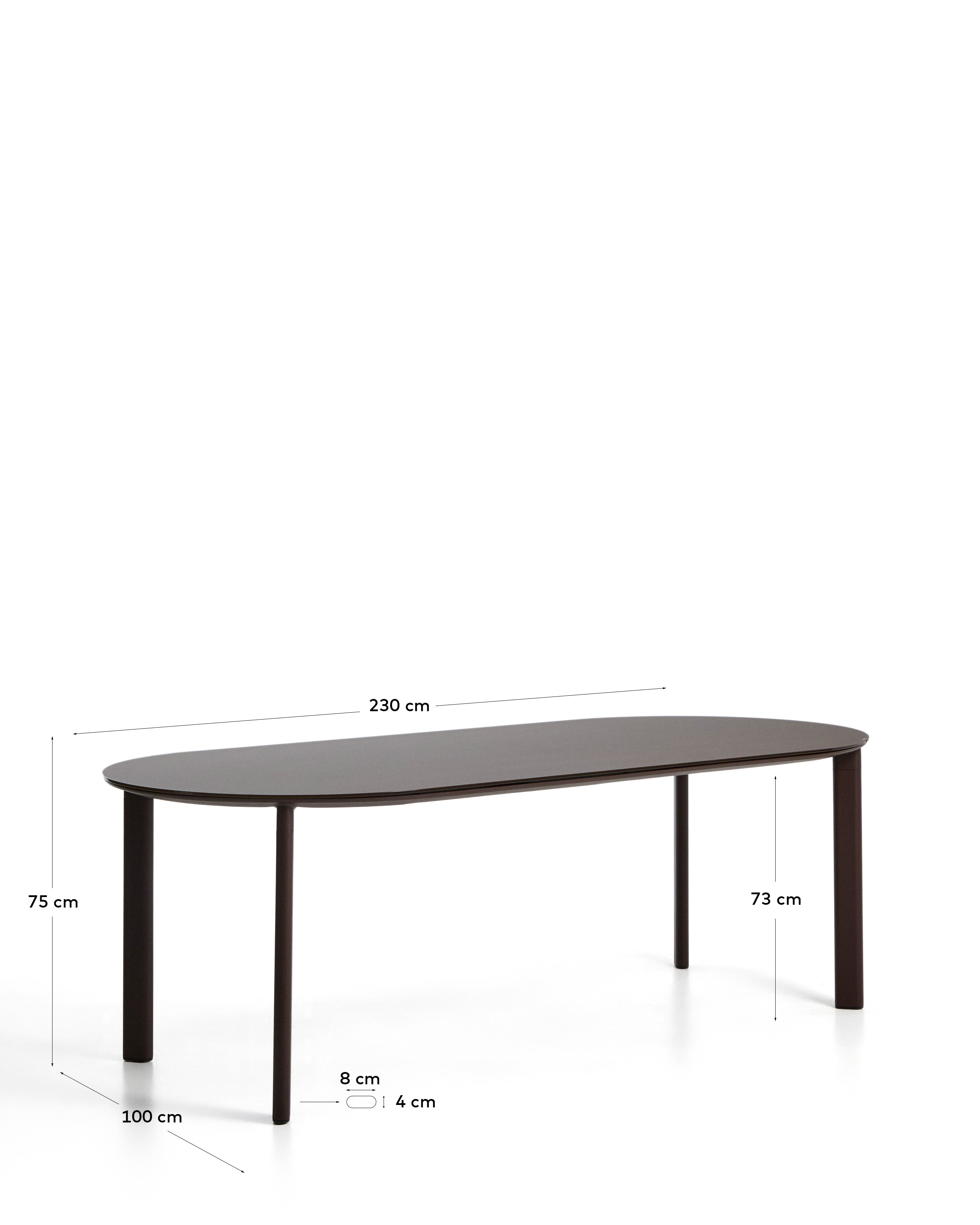 Ovaler Tisch Erice aus Aluminium und gehärtetem Glas in Braun 230 x 100 cm in Dunkelbraun präsentiert im Onlineshop von KAQTU Design AG. Gartentisch ist von Kave Home