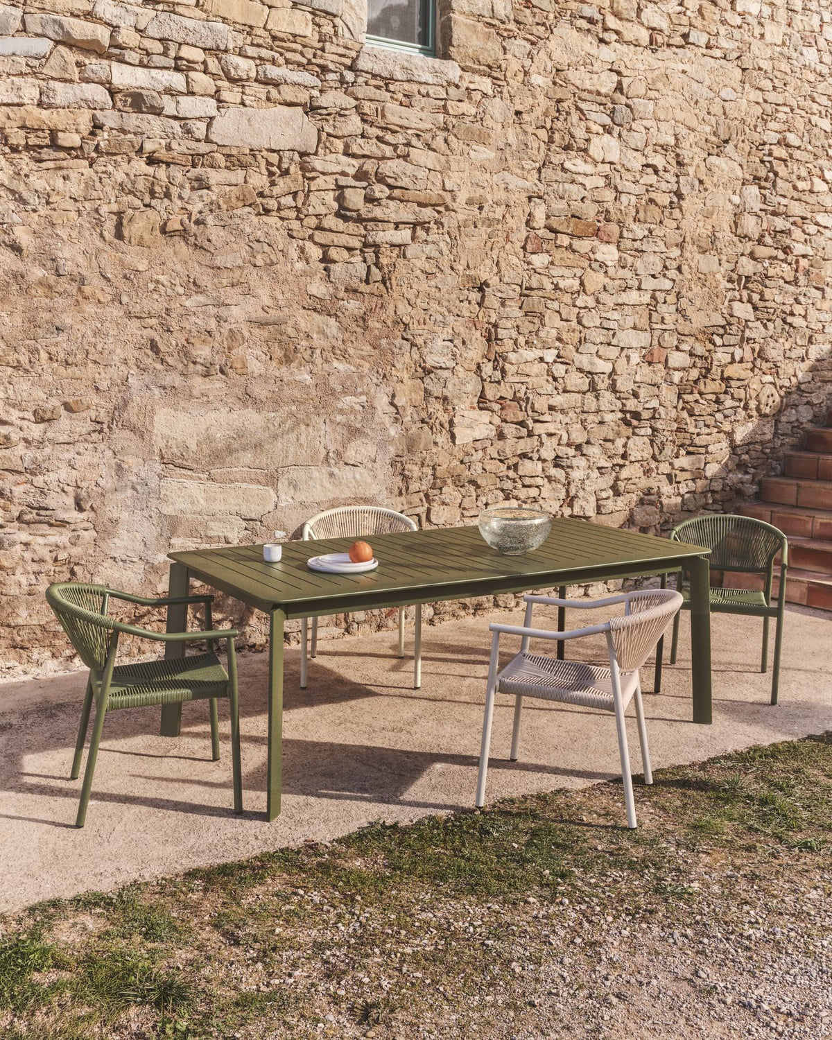 Ausziehbarer Aluminiumtisch Brela in Grün, 205 (287) x 100 cm in Grün, Hellgrün präsentiert im Onlineshop von KAQTU Design AG. Gartentisch ist von Kave Home
