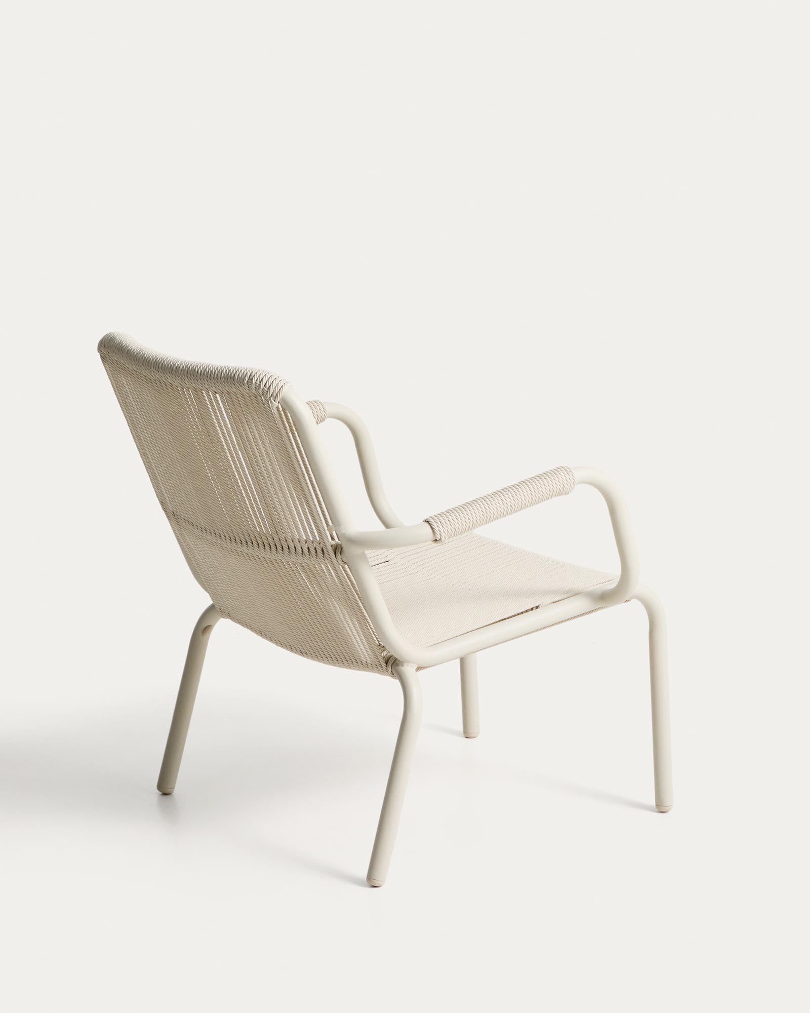 Stapelbarer Outdoor-Sessel Salis in Ecru, aus robustem Aluminium und Synthetikseil, perfekt für Garten und Terrasse.