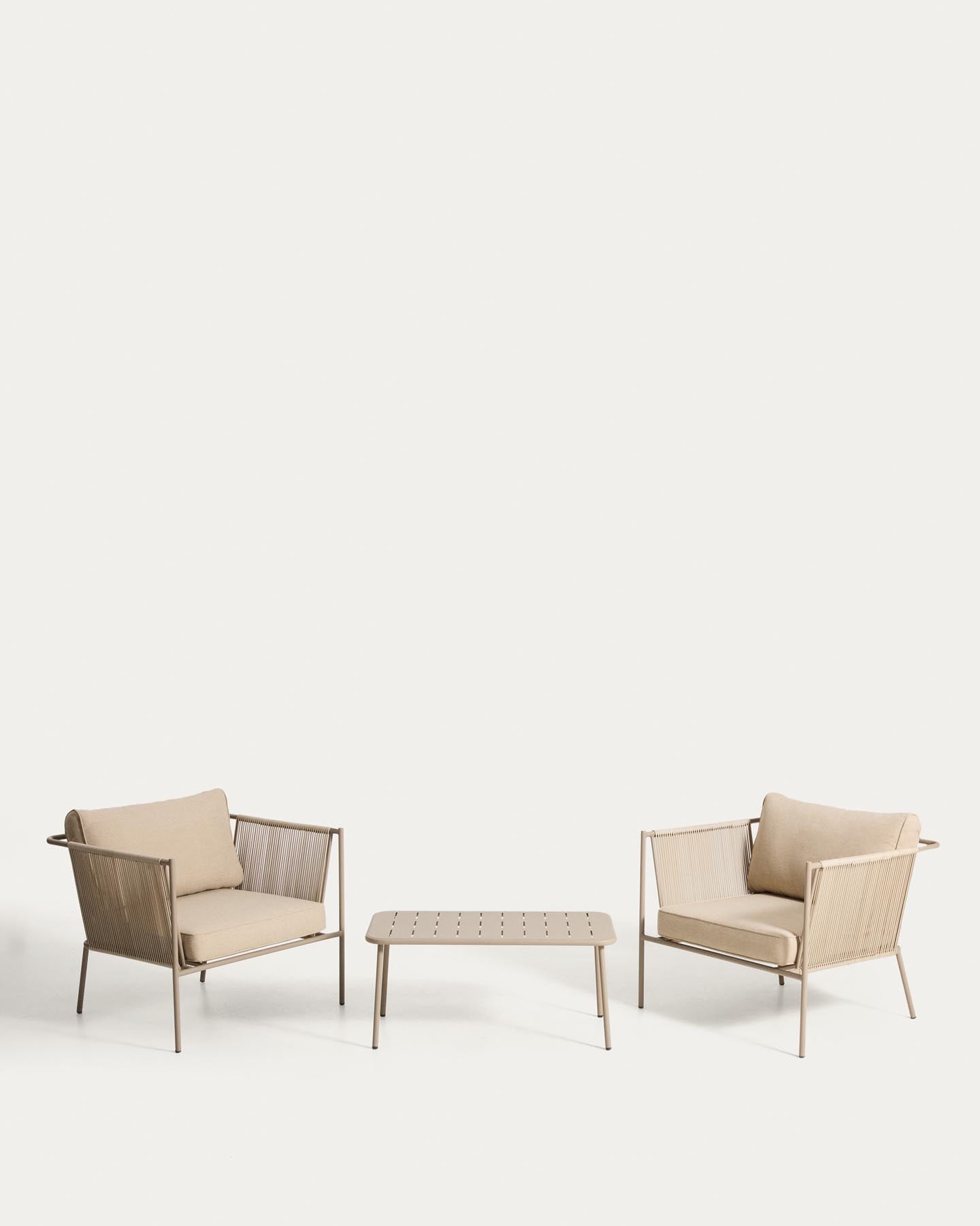 Set Zivia mit 2 Sesseln aus ecrufarbenem Seil und taupefarbenem verzinktem Stahl und Tisch aus taupefarbenem verzinktem Stahl 90 x 50 cm in Beige präsentiert im Onlineshop von KAQTU Design AG. Loungeset ist von Kave Home