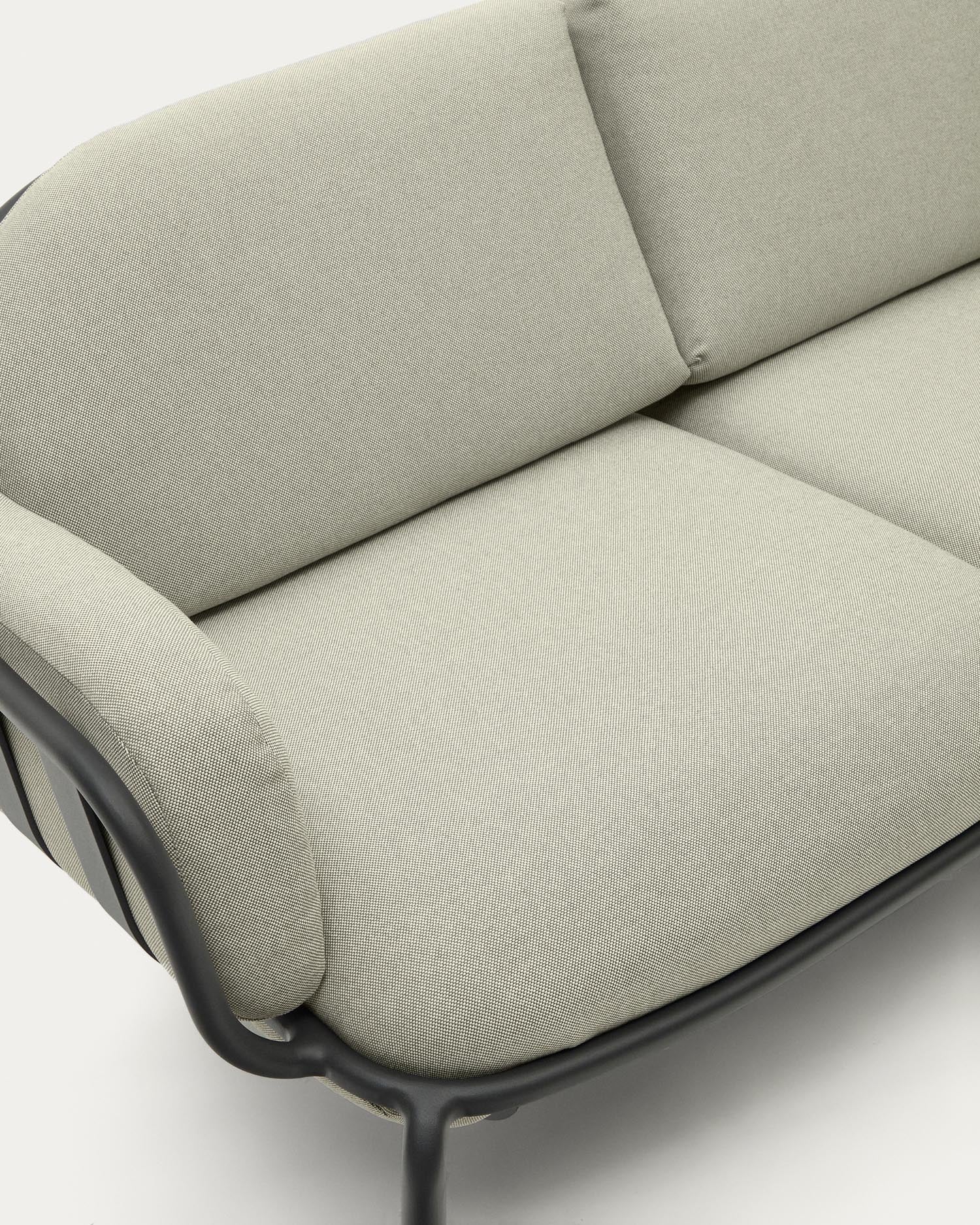 2-Sitzer-Outdoor-Sofa Joncols mit Bezug in Beige aus Aluminium mit grau lackiertem Finish 164 cm in Grau präsentiert im Onlineshop von KAQTU Design AG. Lounge Sofa ist von Kave Home