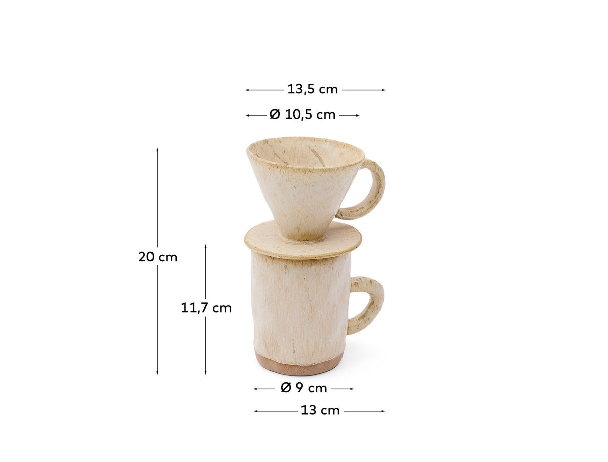 Set Zunel aus einer Tasse mit Kaffeefilter aus Keramik in Beige in Beige präsentiert im Onlineshop von KAQTU Design AG. Kaffeetassen ist von Kave Home