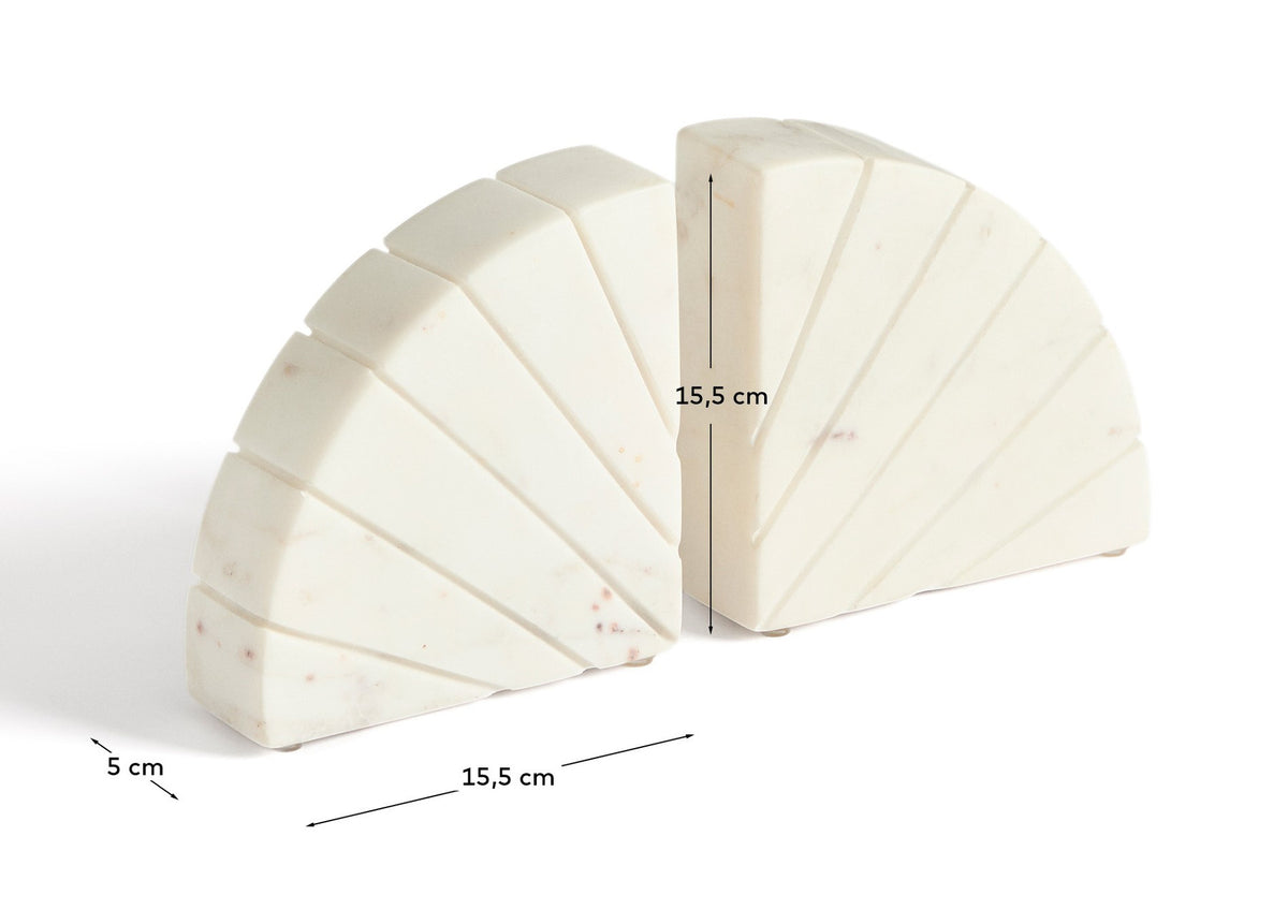 Buchstütze Serela aus weissem Marmor in Weiss präsentiert im Onlineshop von KAQTU Design AG. Bürozubehör ist von Kave Home