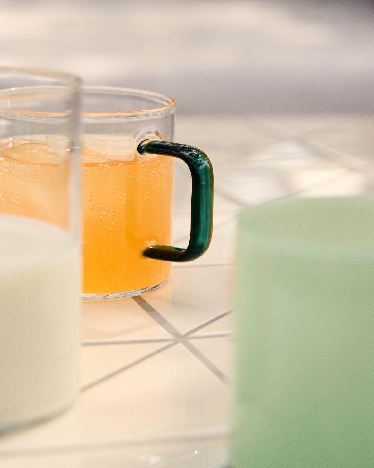 Tasse Micla aus klarem Glas in Transparent präsentiert im Onlineshop von KAQTU Design AG. Tasse ist von Kave Home