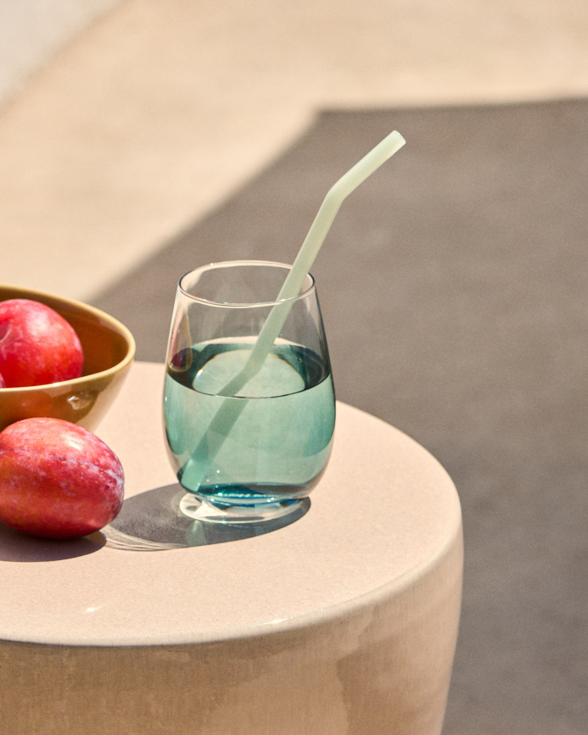 Set Micla mit 6 Trinkhalmen aus Glas, 10,5 cm in Grün präsentiert im Onlineshop von KAQTU Design AG. Trinkhalme ist von Kave Home