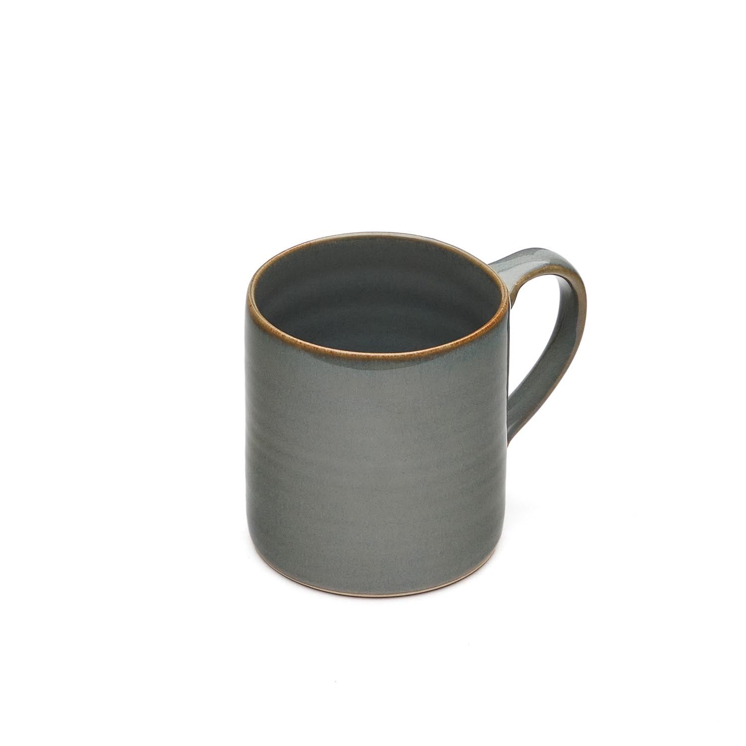 Lescala Tasse aus Keramik in Blau in Blau präsentiert im Onlineshop von KAQTU Design AG. Tasse ist von Kave Home