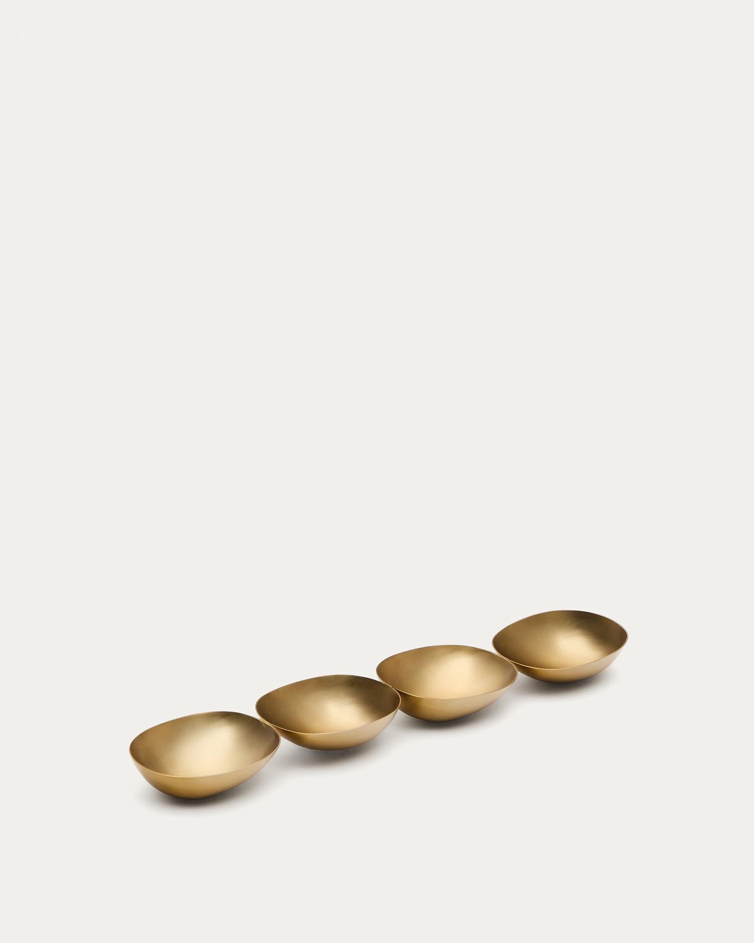 Elegante 4-teilige Schüssel-Set aus goldfarbenem Edelstahl, ideal für stilvolle Präsentationen und modernes Design.