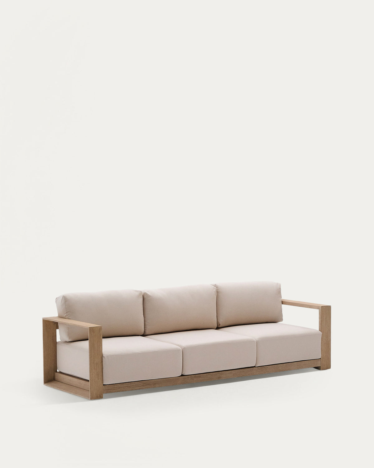 3-Sitzer-Sofa Ambra aus massivem Akazienholz mit hellem Finish 249 cm FSC 100% in Beige präsentiert im Onlineshop von KAQTU Design AG. Lounge Sofa ist von Kave Home