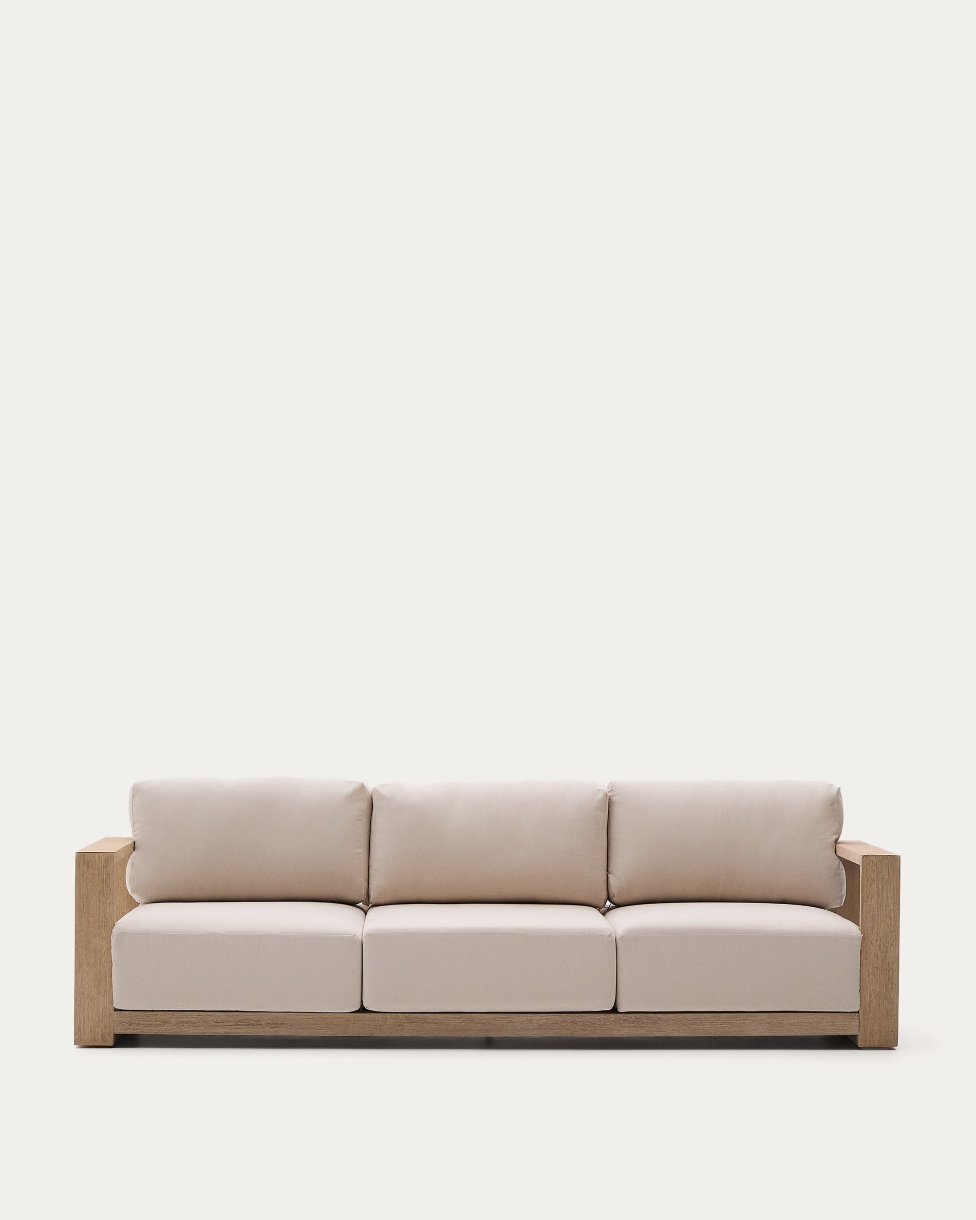 Elegantes 3-Sitzer-Sofa aus Akazienholz, 249 cm breit, mit klarem Finish für stilvolles Wohnen drinnen und draußen.