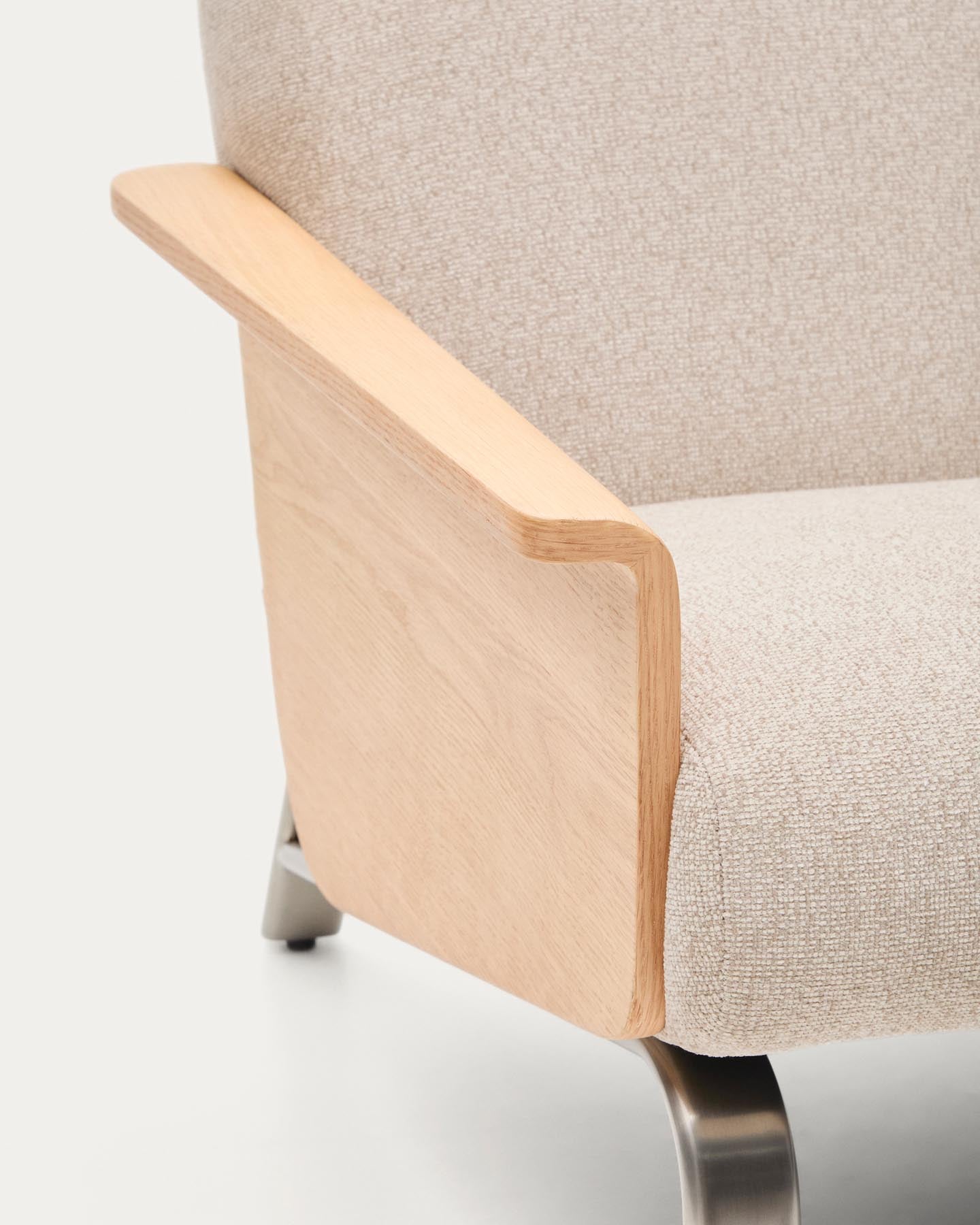 2-Sitzer-Sofa Amsen in Beige aus Eichensperrholz mit Beinen aus em gebürsteten Edelstahl 150 cm in Beige präsentiert im Onlineshop von KAQTU Design AG. 2er Sofa ist von Kave Home