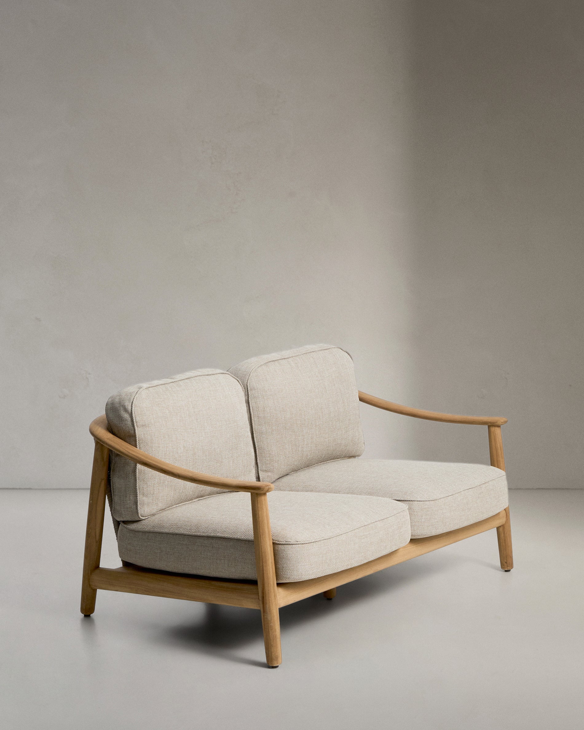 2-Sitzer Outdoor-Sofa Elunda aus massivem Teakholz, FSC 100 %, 149 cm in Natur präsentiert im Onlineshop von KAQTU Design AG. Loungesofa ist von Kave Home