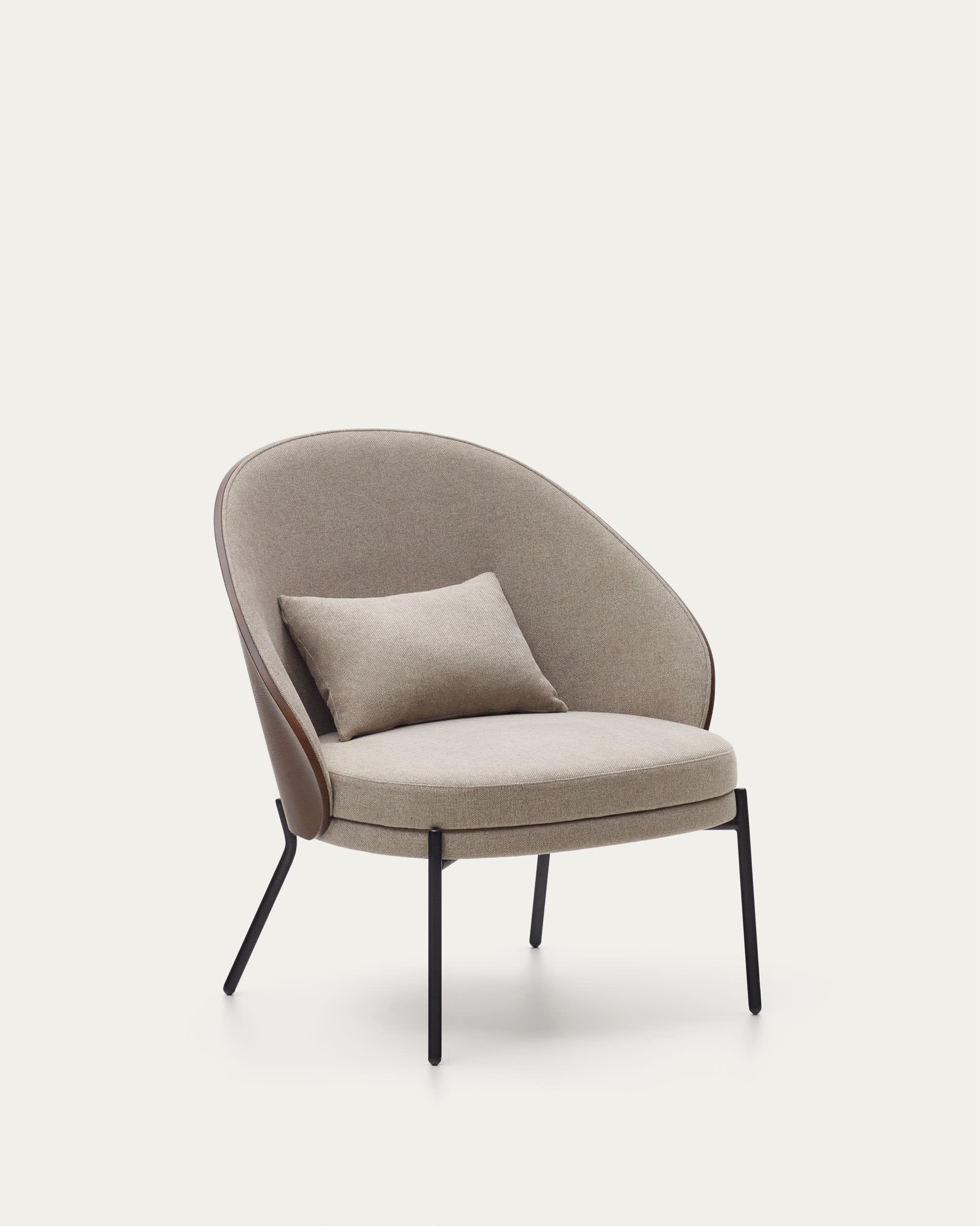 Eamy armchair light<tc>braun</tc> Ash veneer with walnut finish and black metal