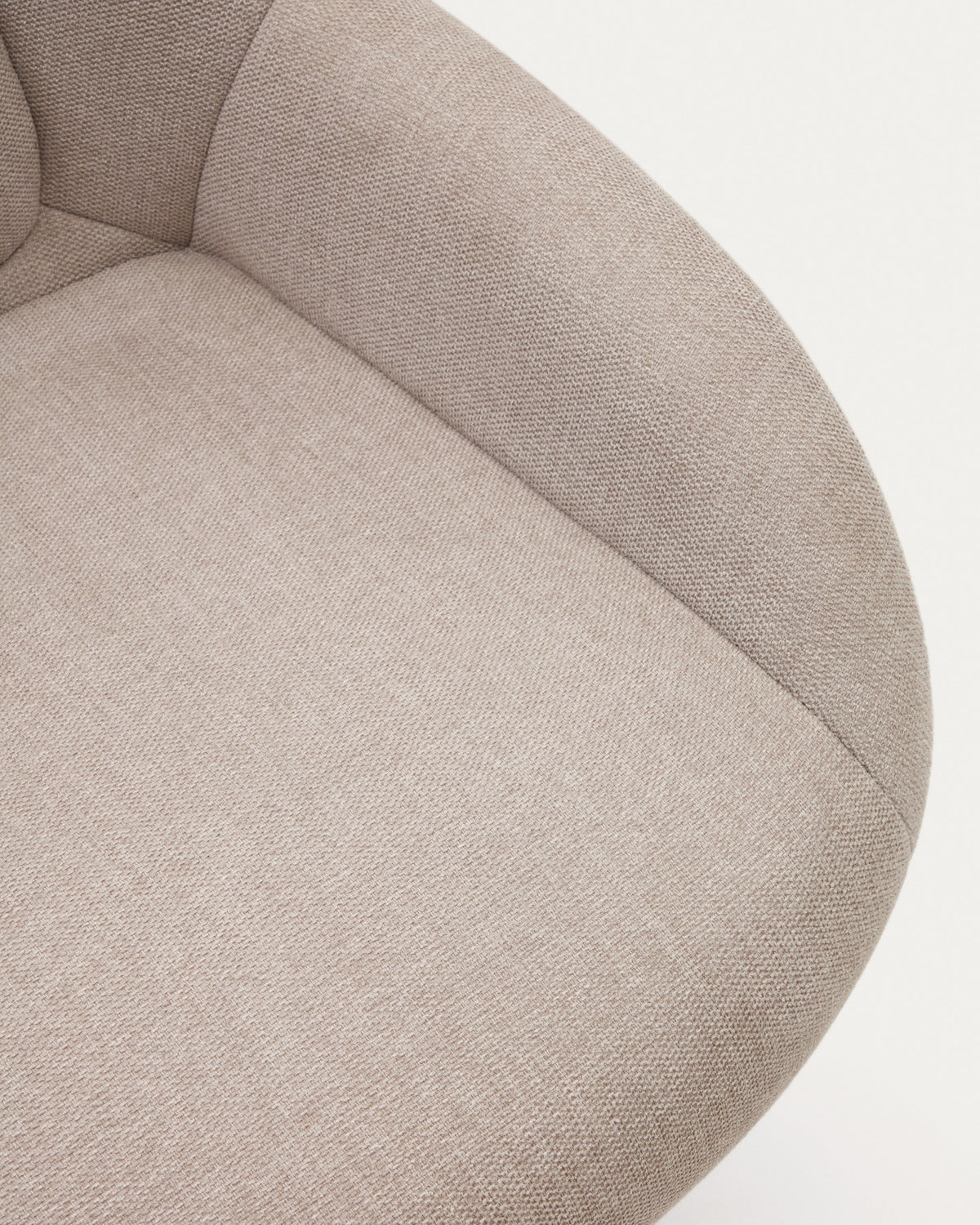 Celida Drehsessel aus beigefarbenem Chenille und Stahl mit schwarzem Finish FSC 100% in Beige, Schwarz präsentiert im Onlineshop von KAQTU Design AG. Drehsessel ist von Kave Home