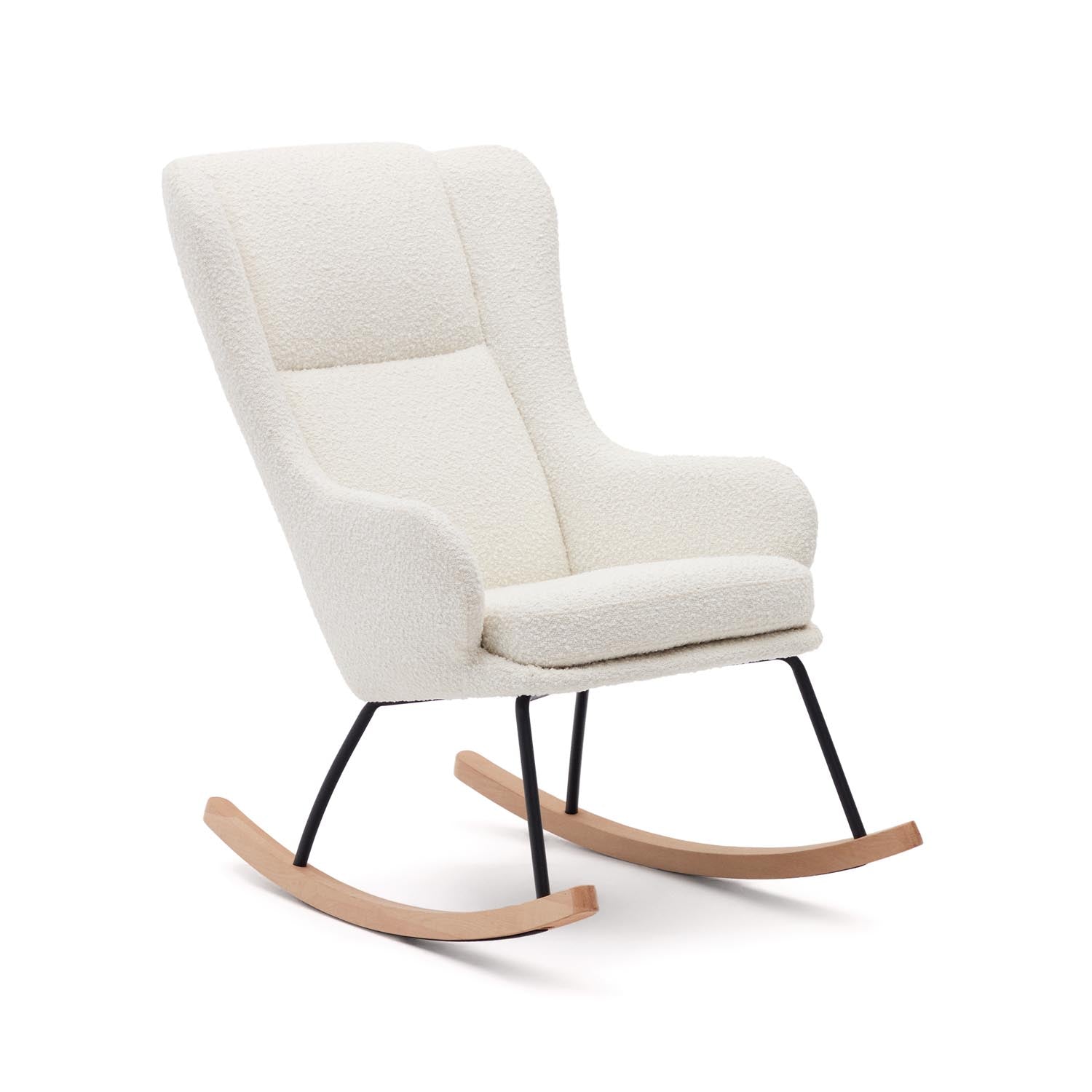 Eleganter Maustin Schaukelstuhl: Weisses Bouclé, Stahl- und Buchenholzgestell, Komfort und Stil für Ihr Zuhause.