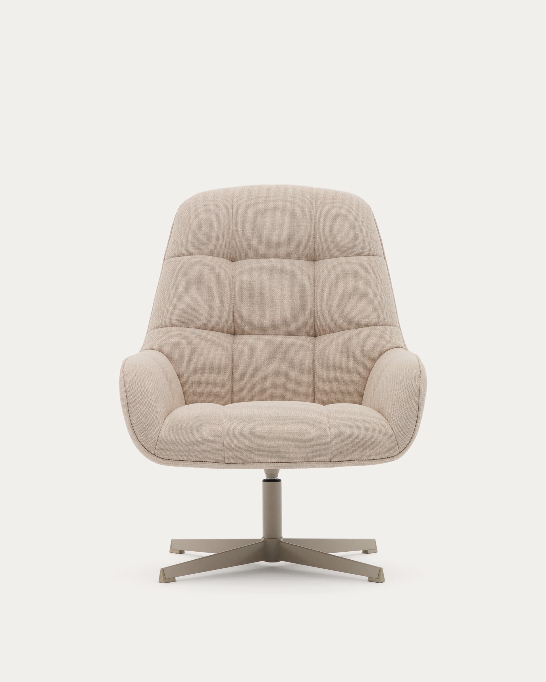 Eleganter Drehsessel Jaspe in Beige mit grauer Metallbasis, FSC-zertifiziert, perfekt für modernes und umweltbewusstes Wohnen.