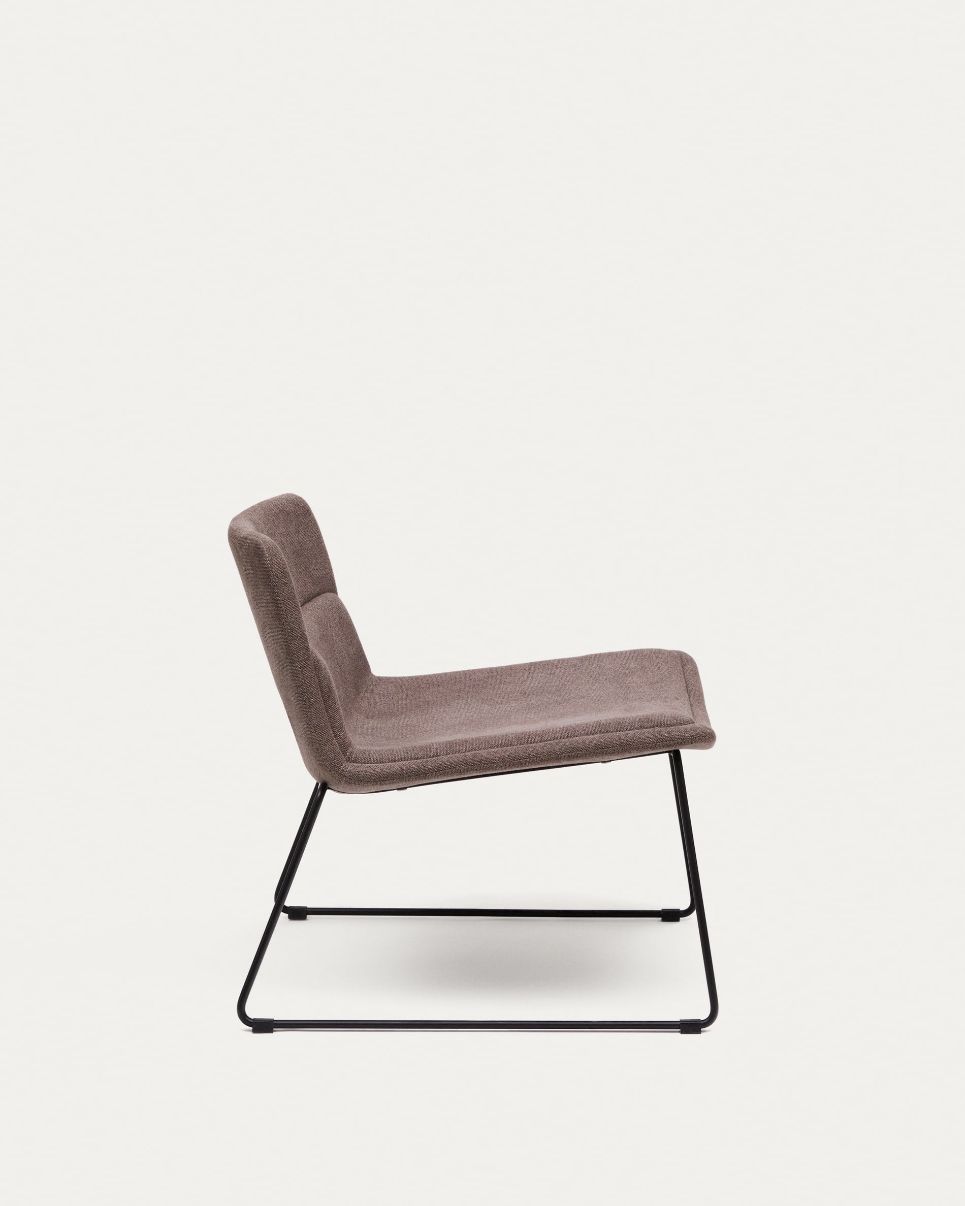 Zahara armchair from <tc>braun</tc>em steel with black finish FSC 100%