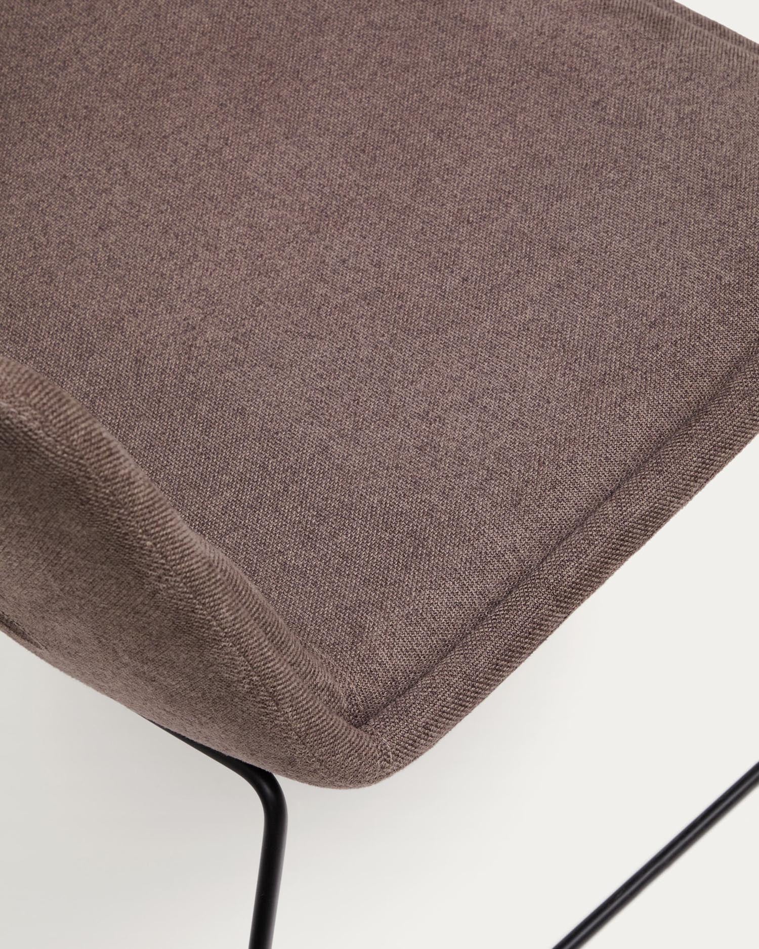 Zahara armchair from <tc>braun</tc>em steel with black finish FSC 100%