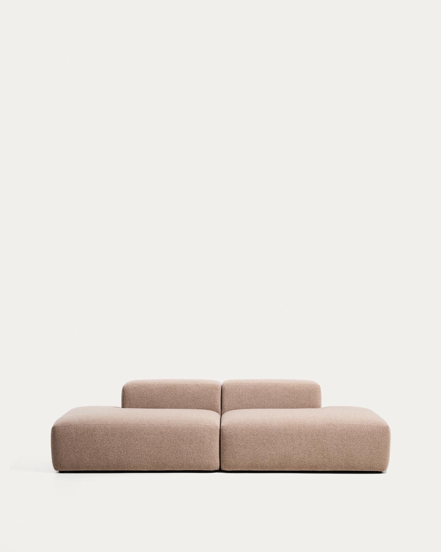 3-Sitzer-Sofa Blok in brauner Chenille, 290 cm, FSC Mix Credit in Taupe präsentiert im Onlineshop von KAQTU Design AG. 3er Sofa ist von Kave Home