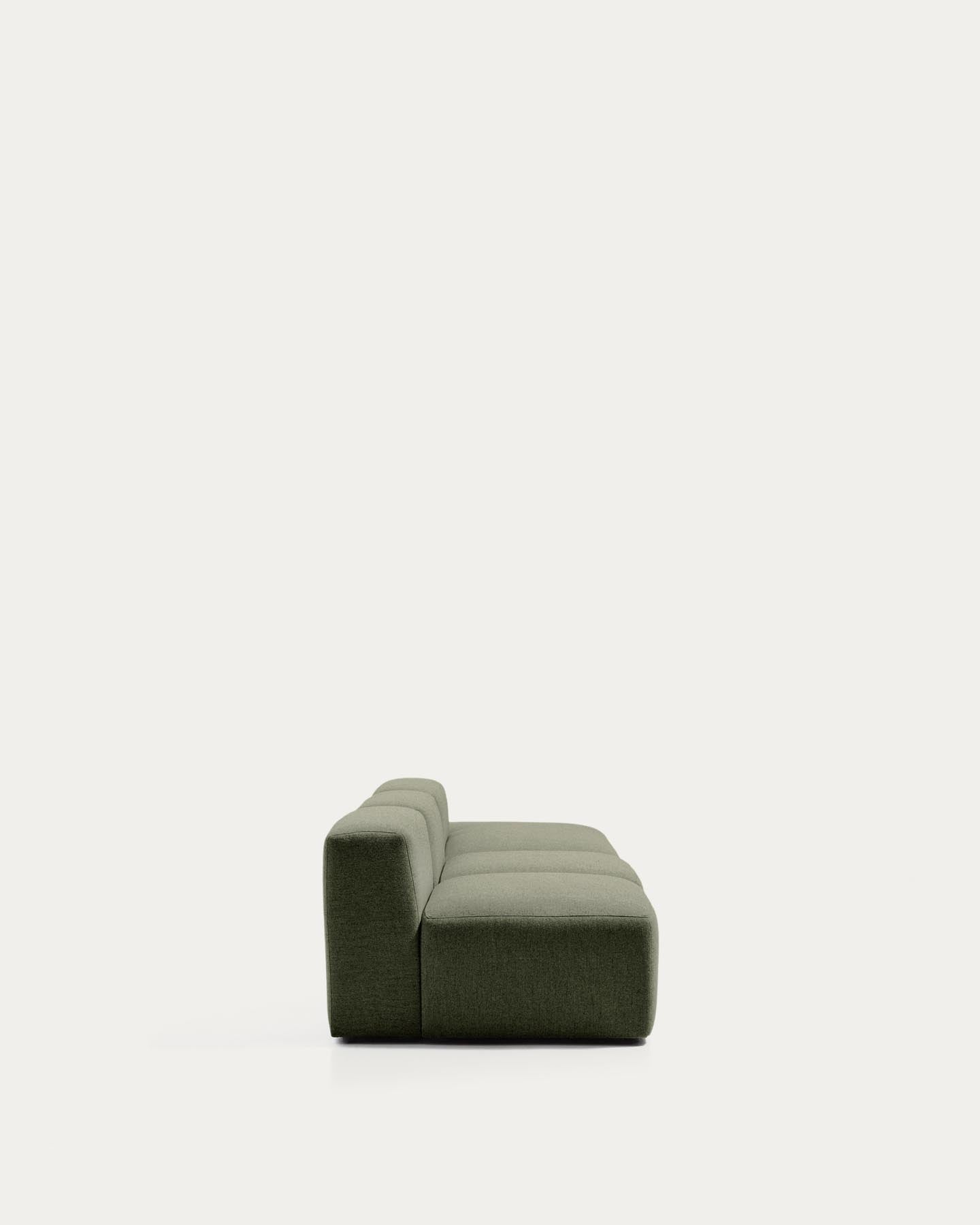 3-Sitzer-Sofa Blok mit Randmodul rechts in moosgrüner Chenille, 325 cm, FSC Mix Credit in Grün präsentiert im Onlineshop von KAQTU Design AG. 3er Sofa ist von Kave Home