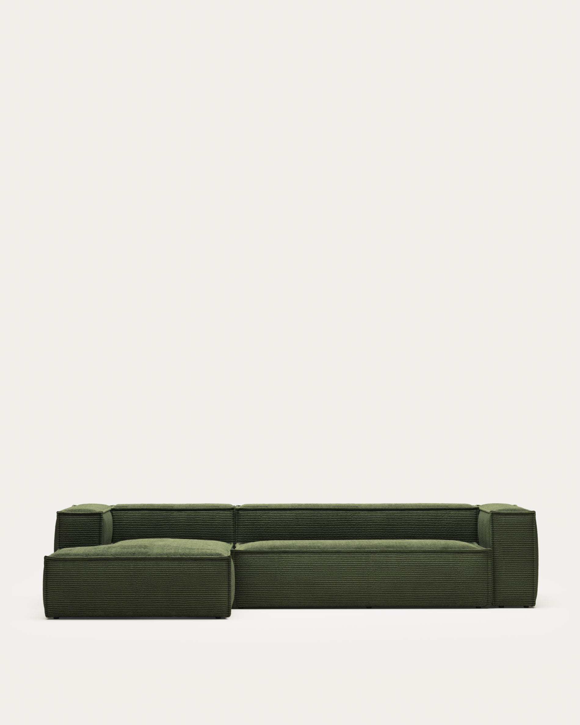 Elegantes Blok 4-Sitzer-Sofa in grünem Cord, 330 cm, mit linker Chaiselongue. Stilvoll, komfortabel, nachhaltig (FSC).