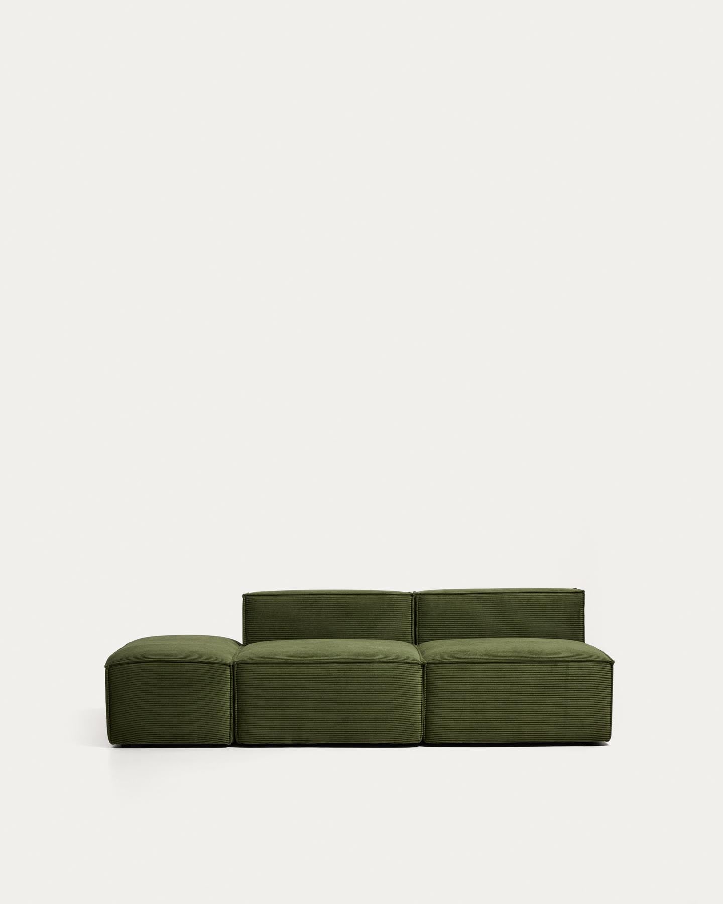 3-Sitzer-Sofa Blok mit Pouf-Randmodul in grobem grünem Cord, 240 cm, FSC Mix Credit in Grün präsentiert im Onlineshop von KAQTU Design AG. 3er Sofa ist von Kave Home