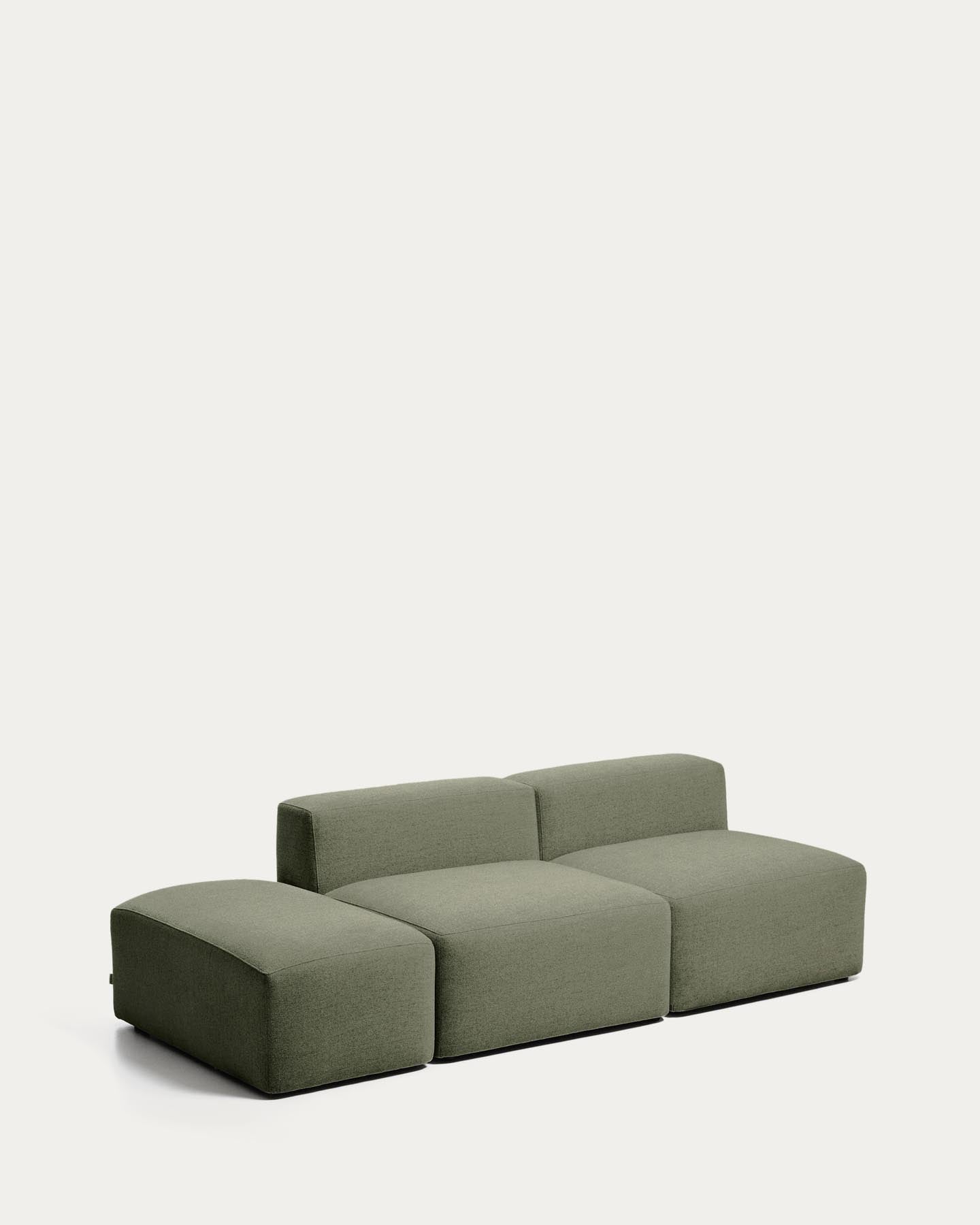 3-Sitzer-Sofa Blok mit Pouf-Randmodul in moosgrüner Chenille, 240 cm, FSC Mix Credit in Grün präsentiert im Onlineshop von KAQTU Design AG. 3er Sofa ist von Kave Home