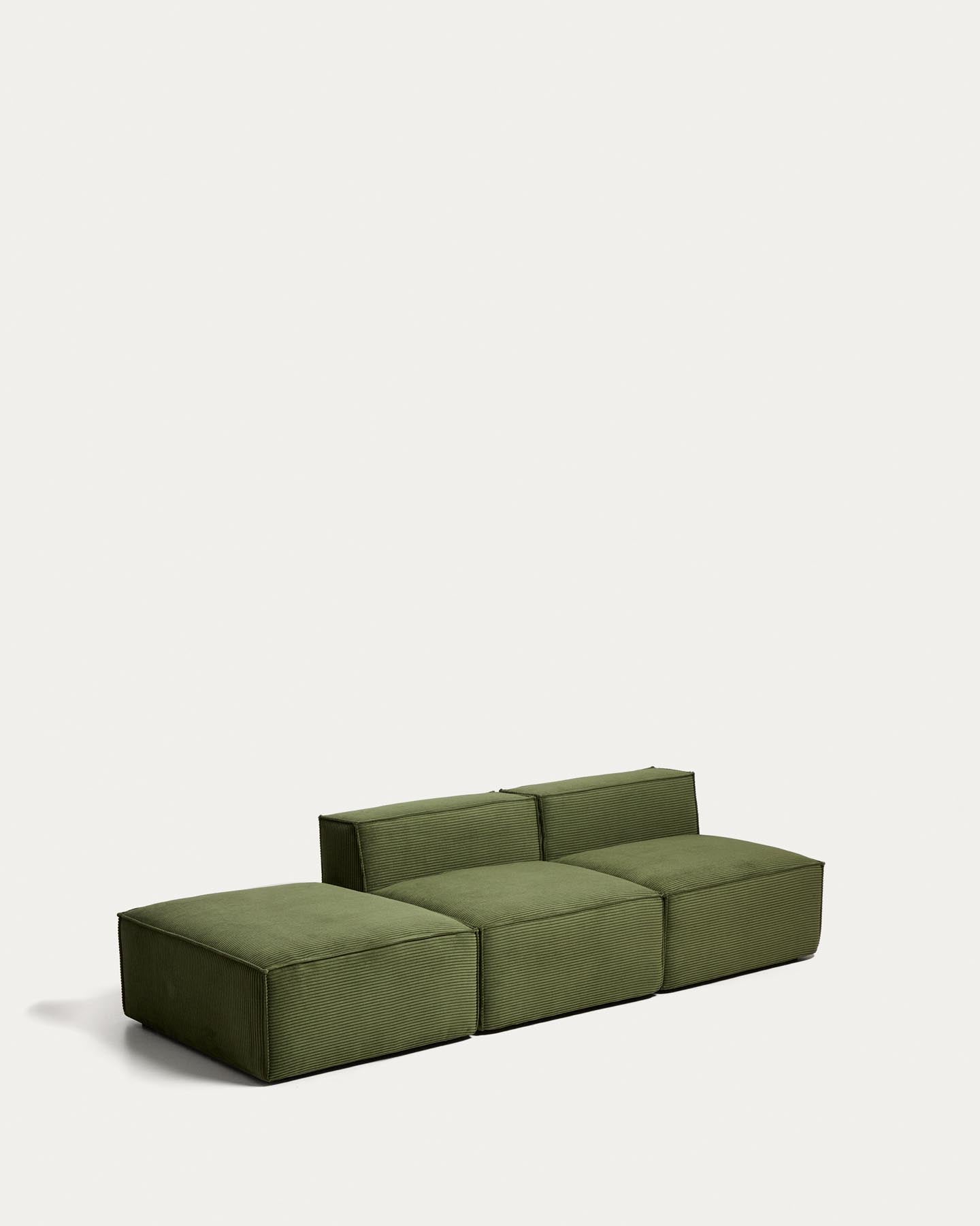 3-Sitzer-Sofa Blok mit Pouf-Randmodul in grobem grünem Cord, 270 cm, FSC Mix Credit in Grün präsentiert im Onlineshop von KAQTU Design AG. 3er Sofa ist von Kave Home