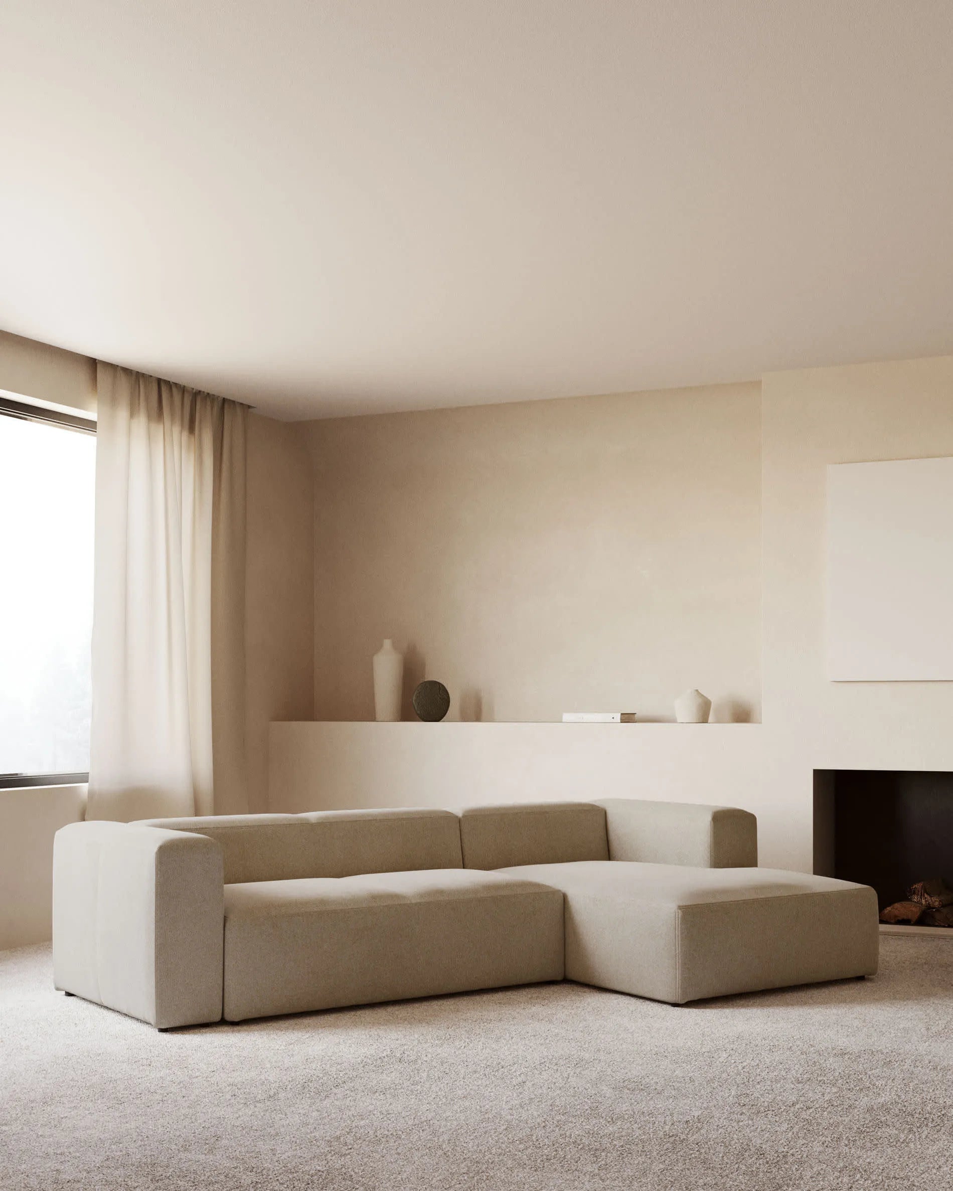 Modernes 4-Sitzer Sofa mit rechter Chaiselongue, beige, 330 cm, FSC-zertifiziert, von Kave Home, komfortabel und umweltfreundlich.