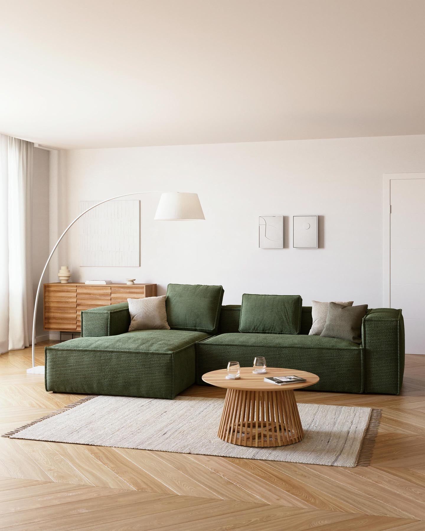 Fussablage Blok, schwer entflammbar mit dickem Cord in Grün, 90 x 74 cm, FSC Mix Credit FR in Grün präsentiert im Onlineshop von KAQTU Design AG. Pouf ist von Kave Home