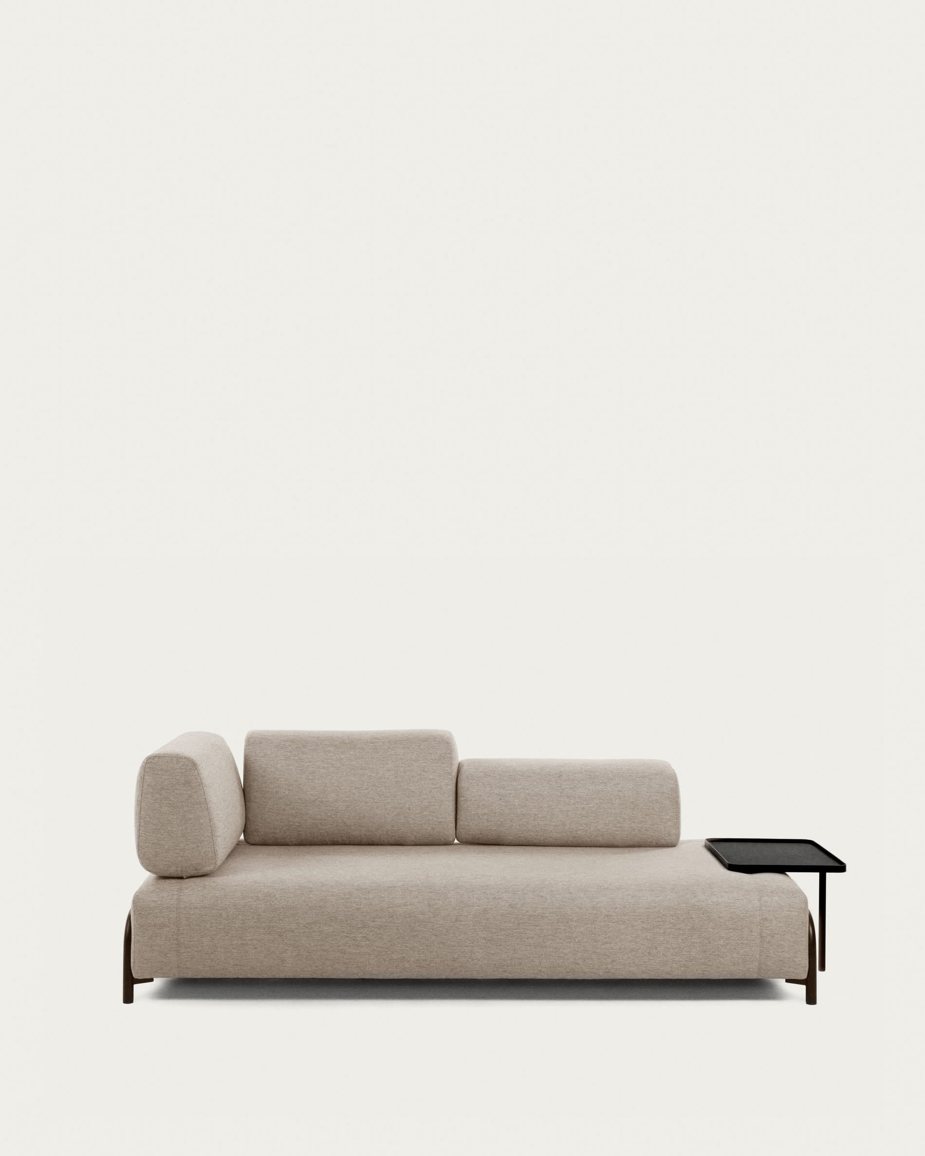 Elegantes 3-Sitzer Sofa in Beige-Grau, 232 cm, mit robustem Stoffbezug und flexiblem, modularem Design.