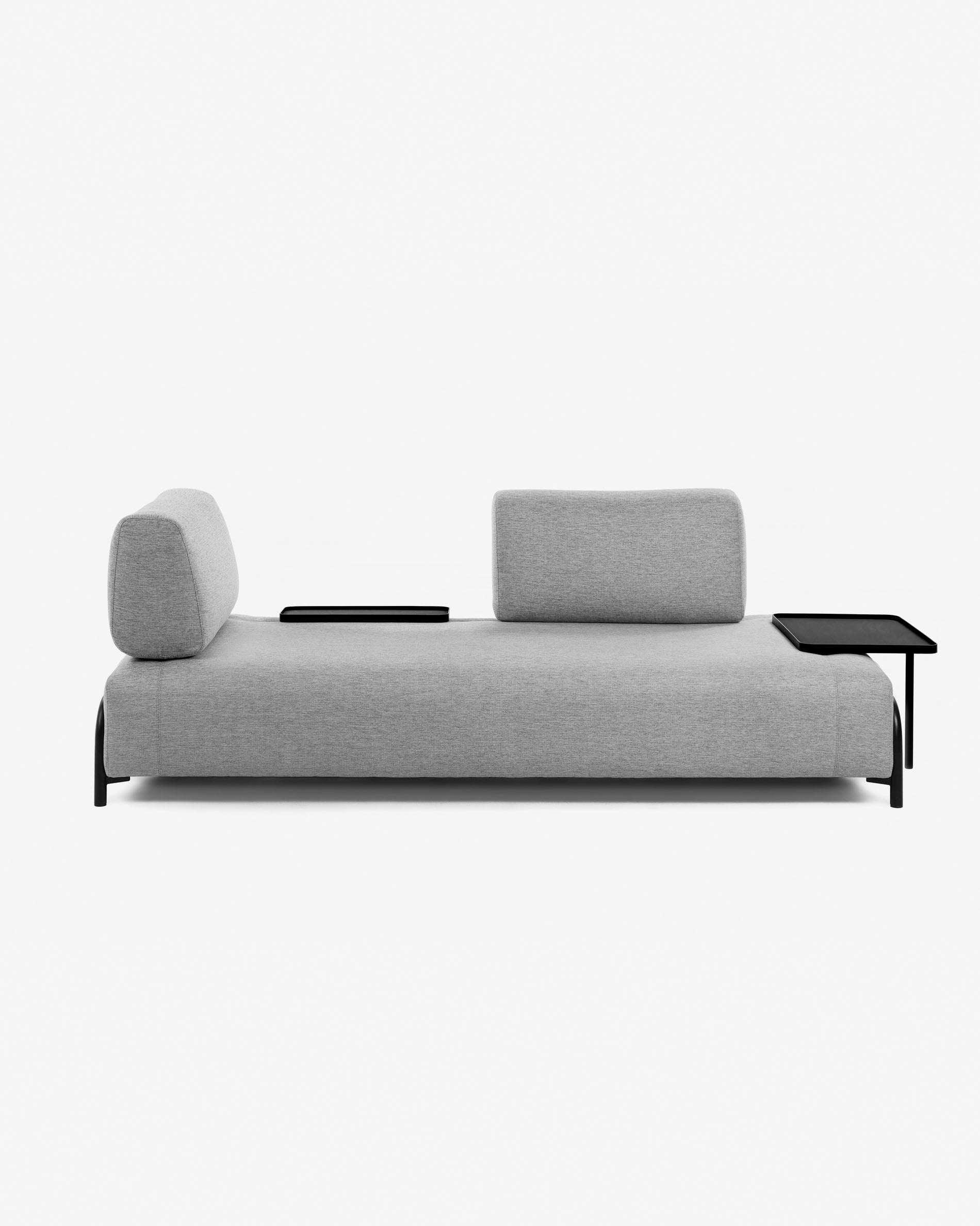 Elegantes Compo Tablett von Kave Home, ideal für stilvolle Präsentationen und vielseitige Nutzung im Alltag.