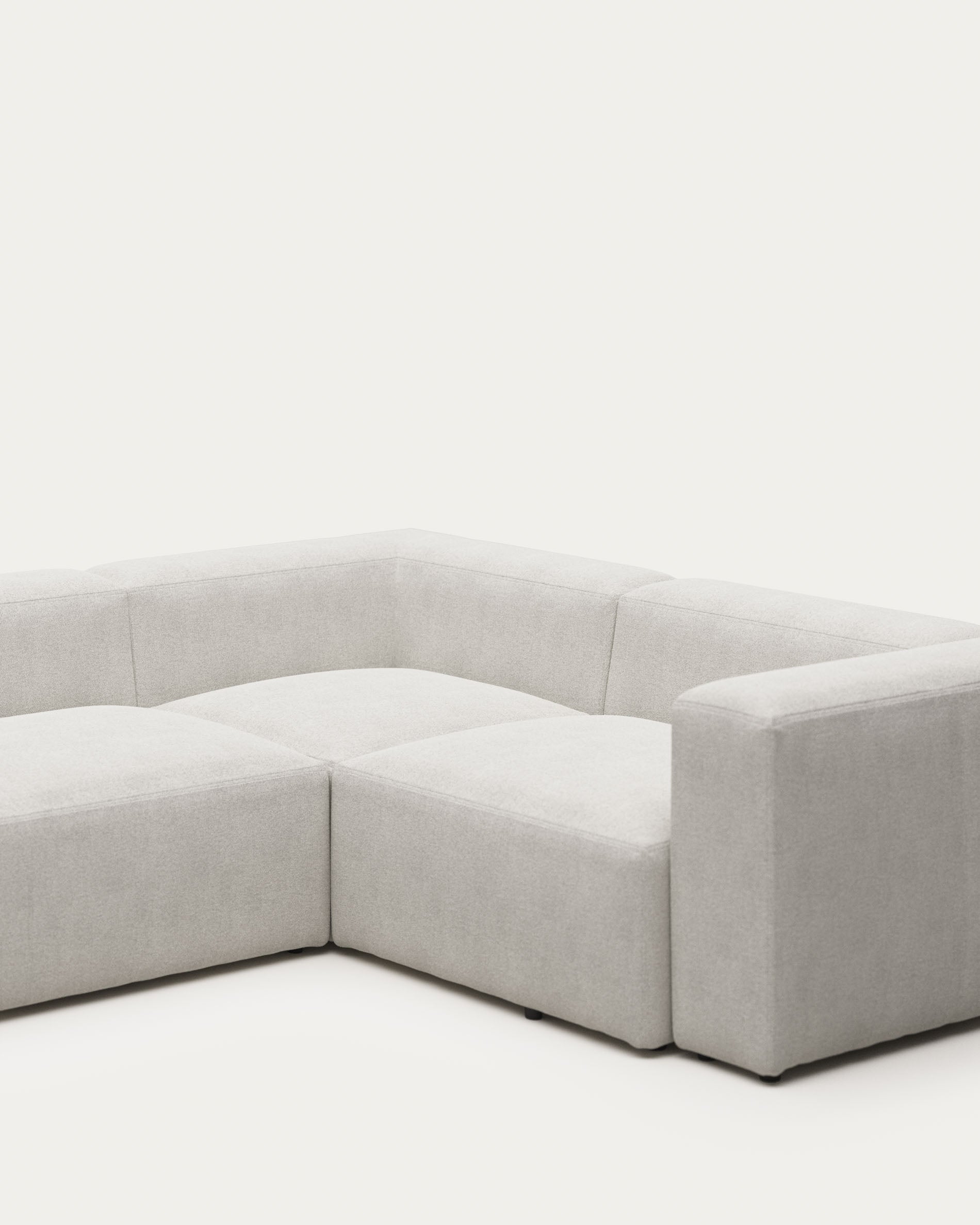 Blok 4-Sitzer Ecksofa in Bouclé weiss 320 x 230 cm / 230 x 320 cm FR in Weiss präsentiert im Onlineshop von KAQTU Design AG. Ecksofa ist von Kave Home