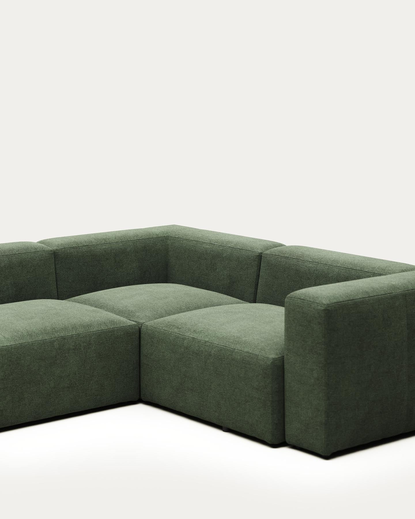 Blok 4-Sitzer Ecksofa in Grün 320 x 230 cm / 230 x 320 cm FR in Grün präsentiert im Onlineshop von KAQTU Design AG. Ecksofa ist von Kave Home