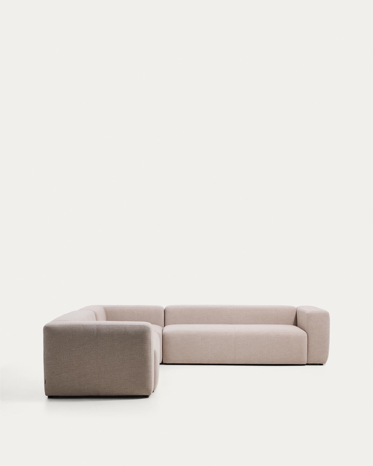 5-Sitzer-Ecksofa Blok in beiger Chenille, 320 x 320 cm, FSC Mix Credit in Beige präsentiert im Onlineshop von KAQTU Design AG. Ecksofa ist von Kave Home