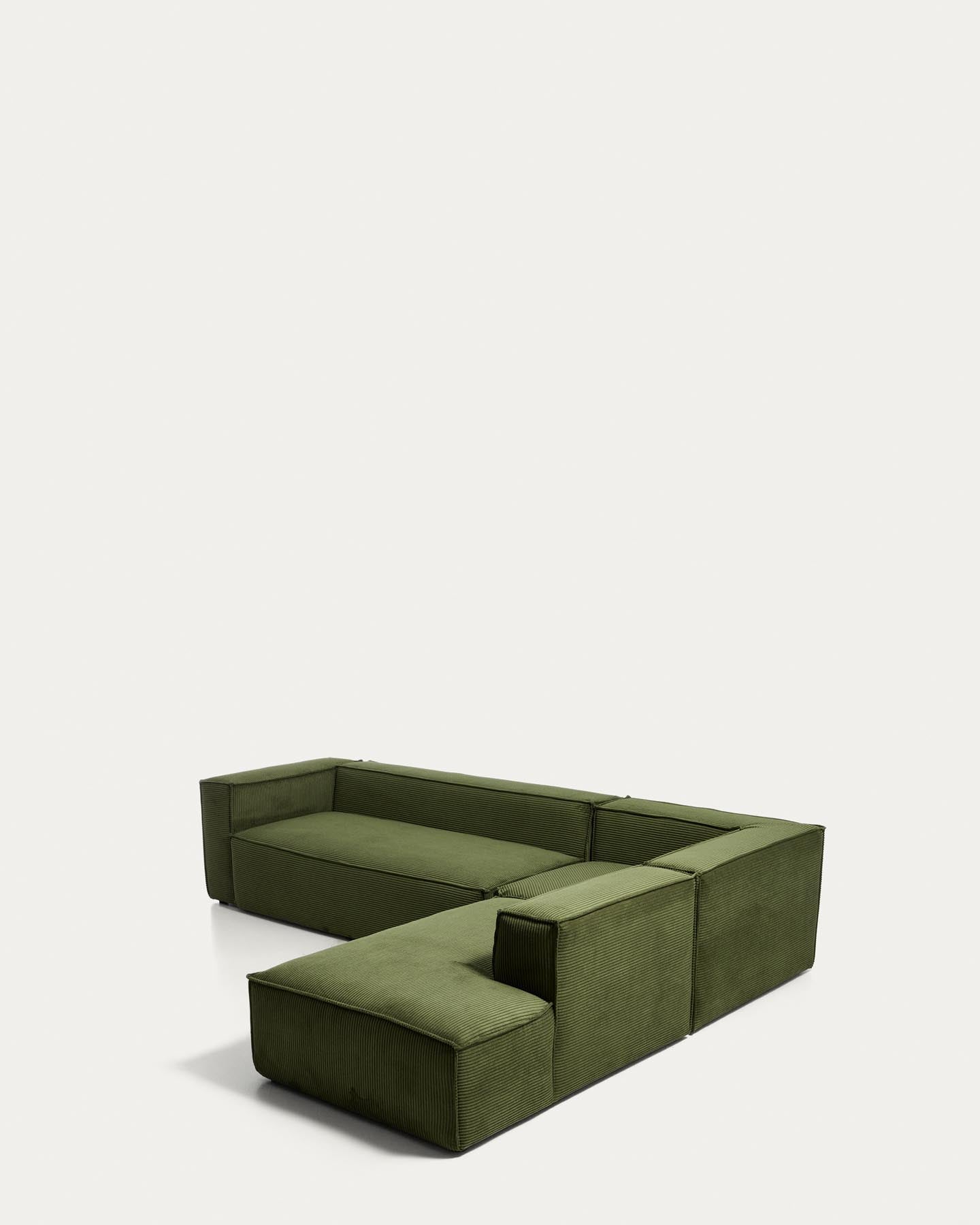 5-Sitzer-Ecksofa Blok mit Randmodul links in grobem grünem Cord, 320 x 255 cm, FSC Mix Credit in Grün präsentiert im Onlineshop von KAQTU Design AG. L-Sofa links ist von Kave Home