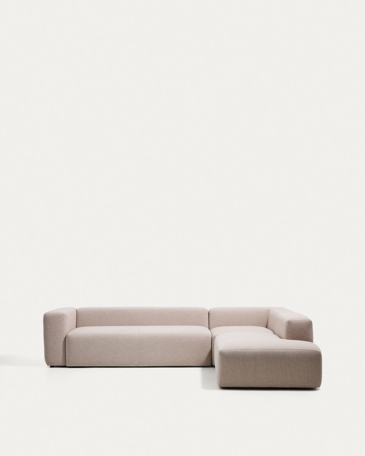 5-Sitzer-Ecksofa Blok mit Randmodul links in beiger Chenille, 320 x 255 cm, FSC Mix Credit in Beige präsentiert im Onlineshop von KAQTU Design AG. L-Sofa links ist von Kave Home