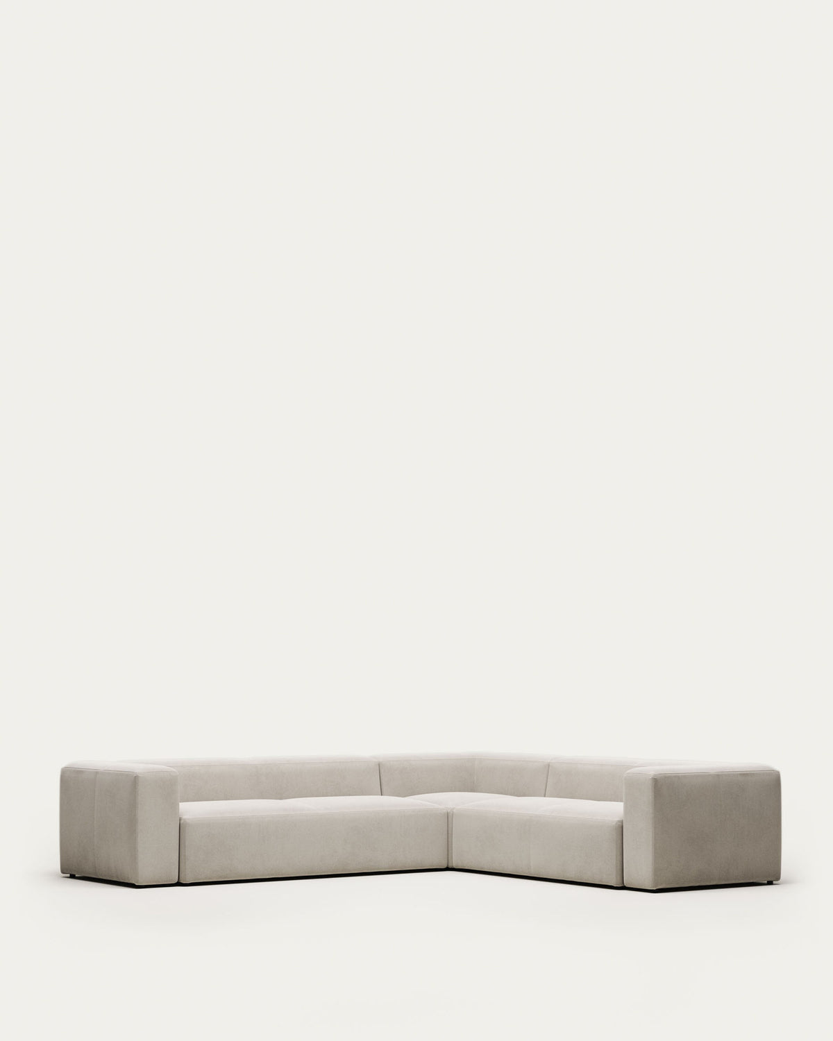 Blok 5-Sitzer-Ecksofa in Weiss 320 x 290 cm / 290 x 320 cm FR in Natur präsentiert im Onlineshop von KAQTU Design AG. Ecksofa ist von Kave Home