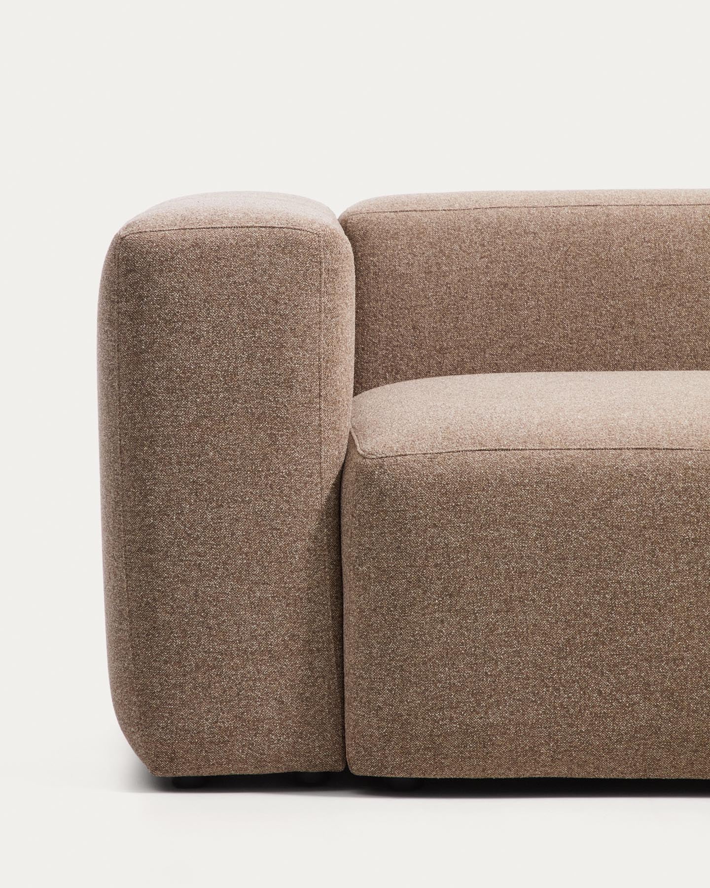 5-Sitzer-Ecksofa Blok in brauner Chenille, 320 x 290 cm / 290 x 320 cm, FSC Mix Credit in Taupe präsentiert im Onlineshop von KAQTU Design AG. Ecksofa ist von Kave Home