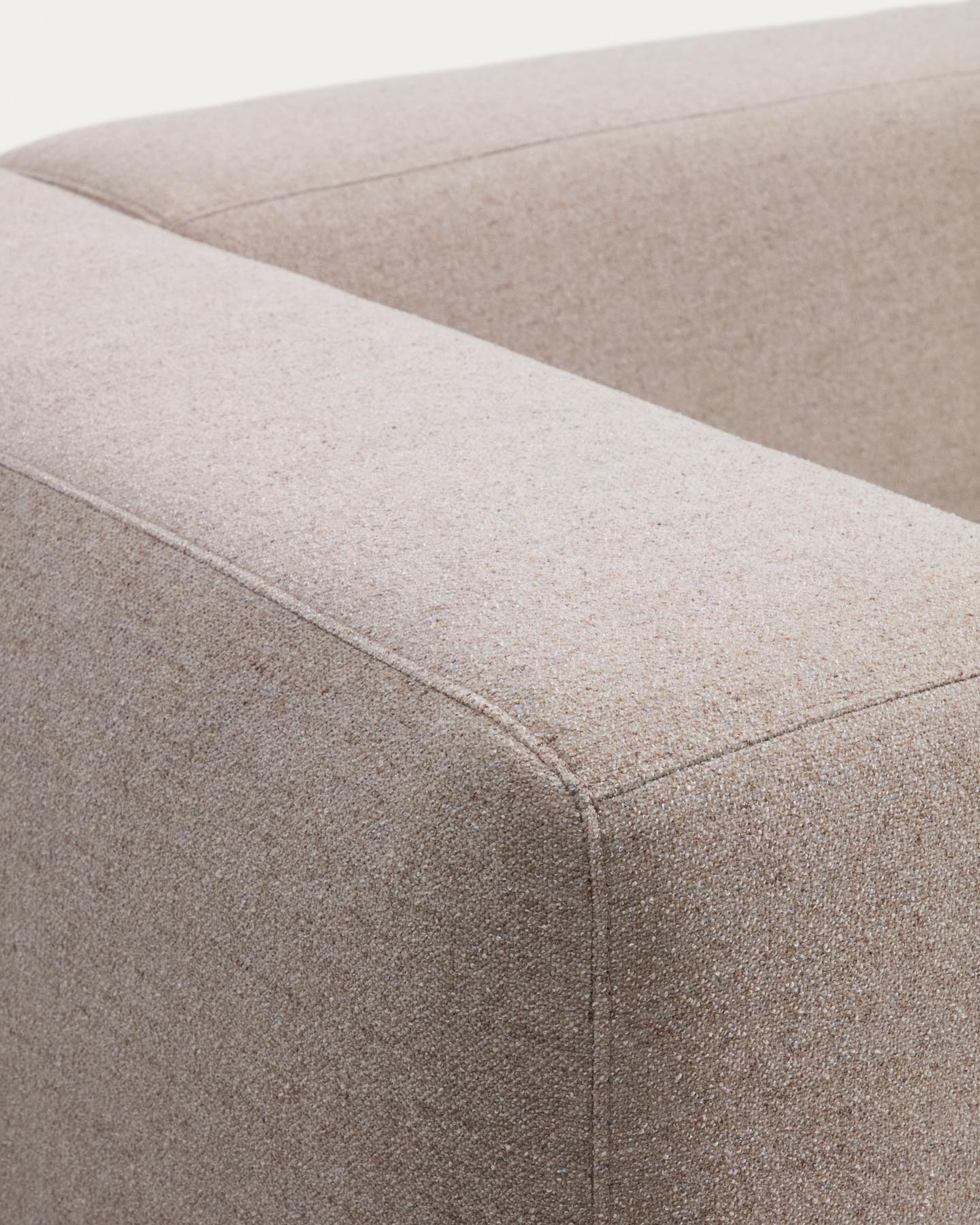 5-Sitzer-Ecksofa Blok in beiger Chenille, 320 x 290 cm / 290 x 320 cm, FSC Mix Credit in Beige präsentiert im Onlineshop von KAQTU Design AG. Ecksofa ist von Kave Home
