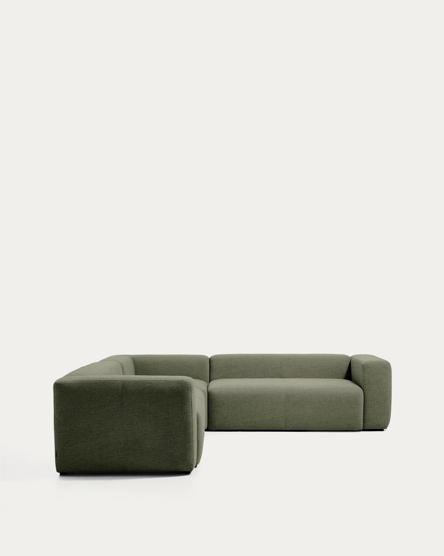 4-Sitzer-Ecksofa Blok in moosgrüner Chenille, 290 x 290 cm, FSC Mix Credit in Grün präsentiert im Onlineshop von KAQTU Design AG. Ecksofa ist von Kave Home