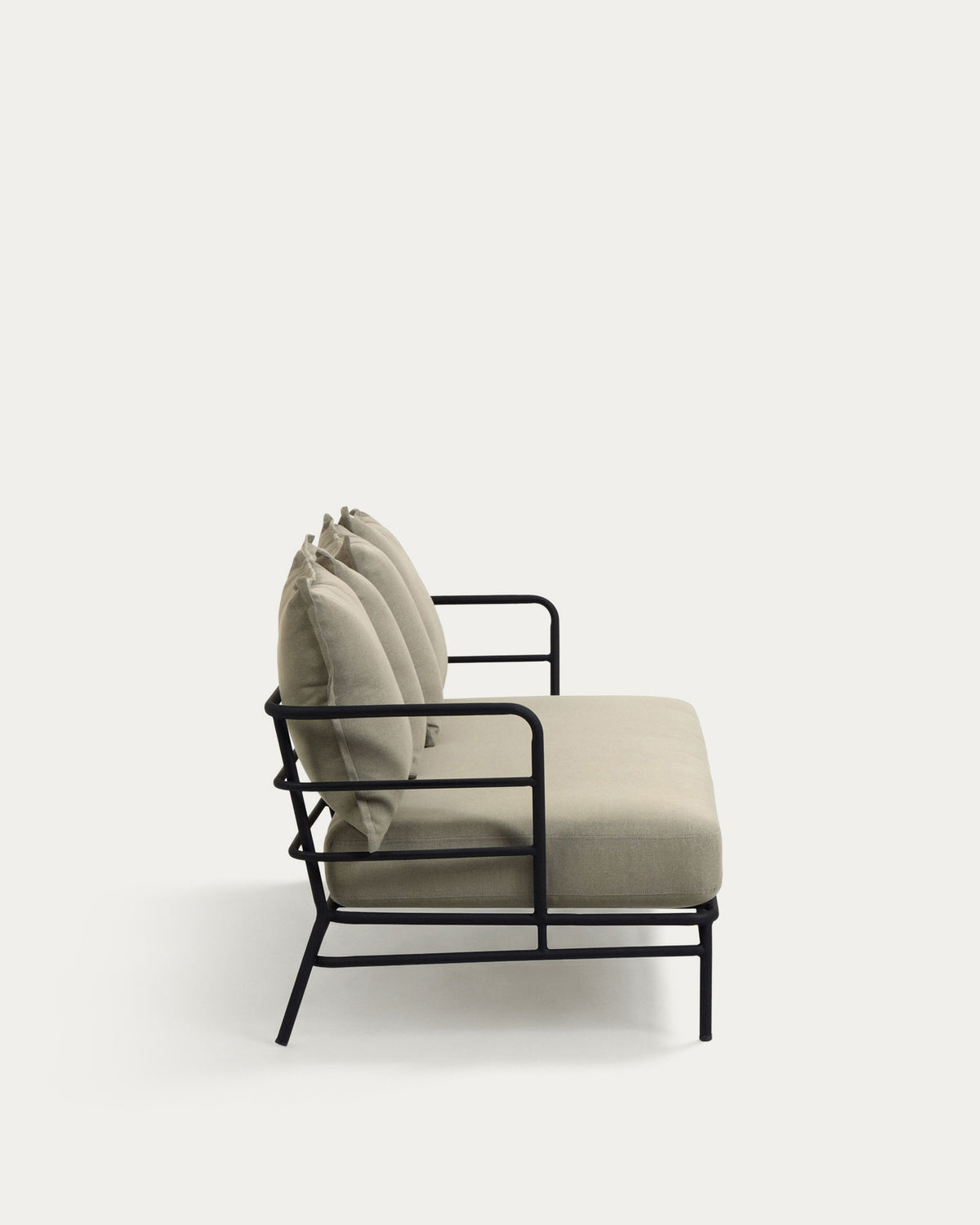 Mareluz 3-Sitzersofa aus schwarzem Stahl 197 cm in Grün, Schwarz präsentiert im Onlineshop von KAQTU Design AG. Lounge Sofa ist von Kave Home