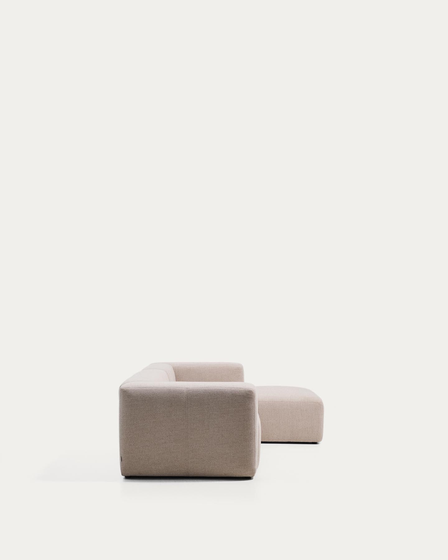 3-Sitzer-Sofa Blok mit Chaiselongue rechts in beiger Chenille, 300 cm, FSC Mix Credit in Beige präsentiert im Onlineshop von KAQTU Design AG. L-Sofa rechts ist von Kave Home