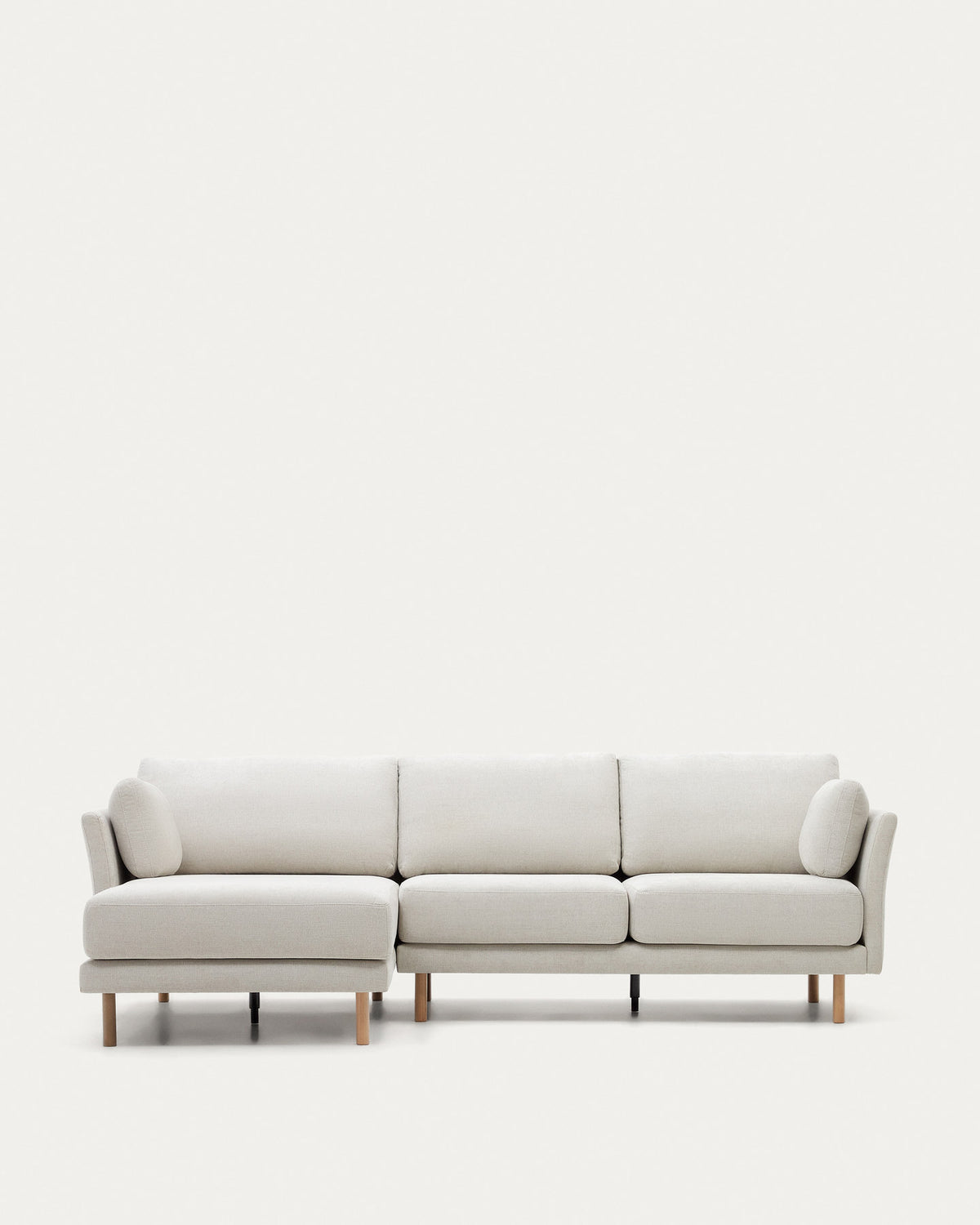 Gilma 3-Sitzer-Sofa Chaiselongue rechts/links Chenille in Perle Beine naturfarben 260 cm in Perle präsentiert im Onlineshop von KAQTU Design AG. L-Sofa links ist von Kave Home