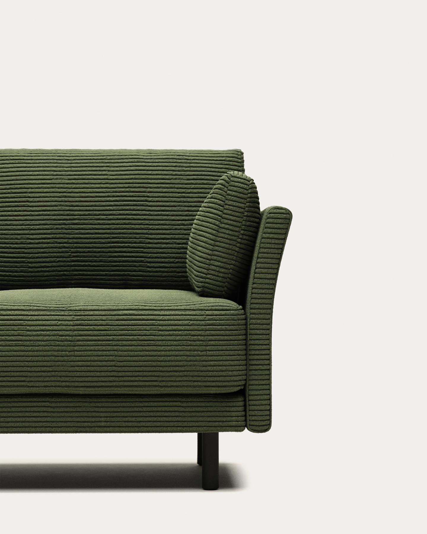 2-Sitzer-Sofa Gilma, schwer entflammbar mit dickem, grünem Cord und Beinen mit schwarzem Finish, 170 cm in Grün präsentiert im Onlineshop von KAQTU Design AG. 2er Sofa ist von Kave Home